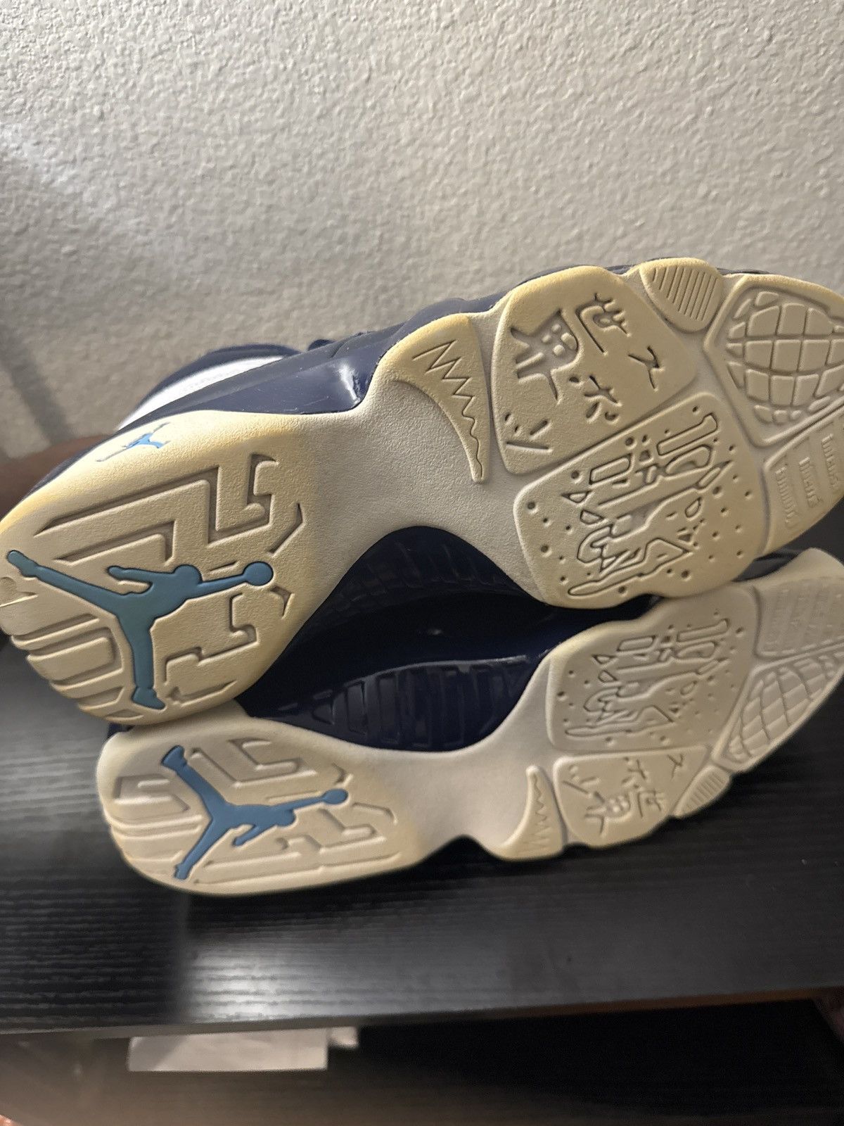 Jordan Brand Air Jordan 9 “UNC” Size US 10 / EU 43 - 5 Thumbnail