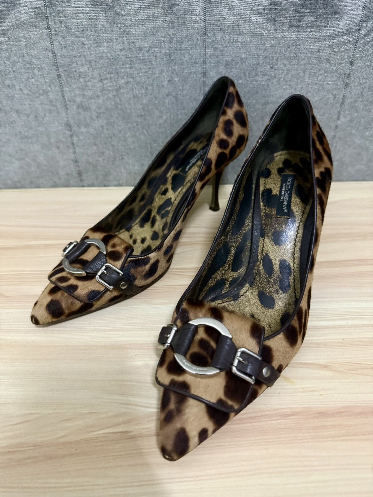 Dolce & Gabbana Dolce & Gabbana leopard print pony hair heels Size US 8 / IT 38 - 1 Thumbnail