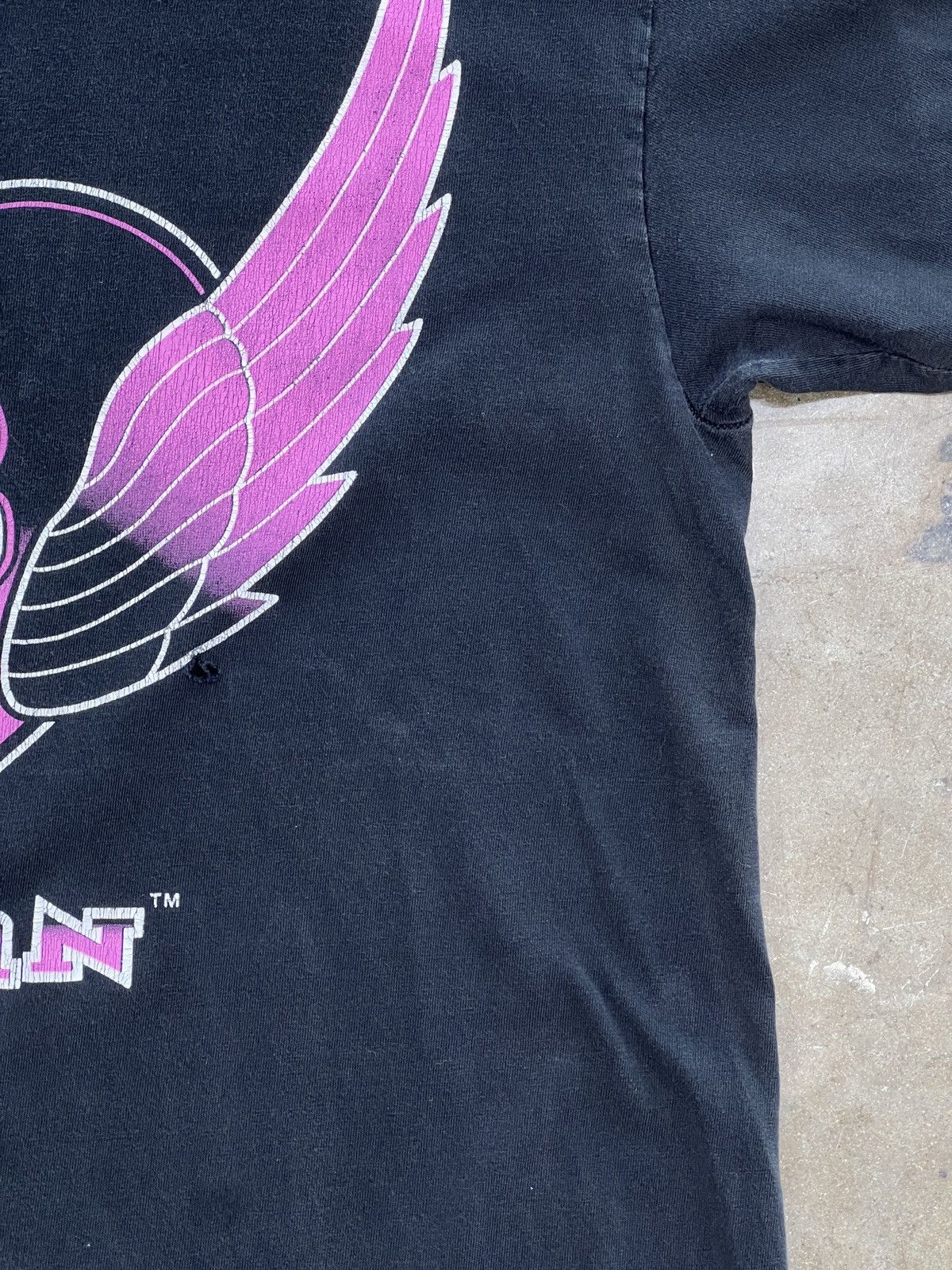 WWE Vintage WWE 1997 HitMan Bret Hart Wrestling Tee Large Size US L / EU 52-54 / 3 - 6 Thumbnail