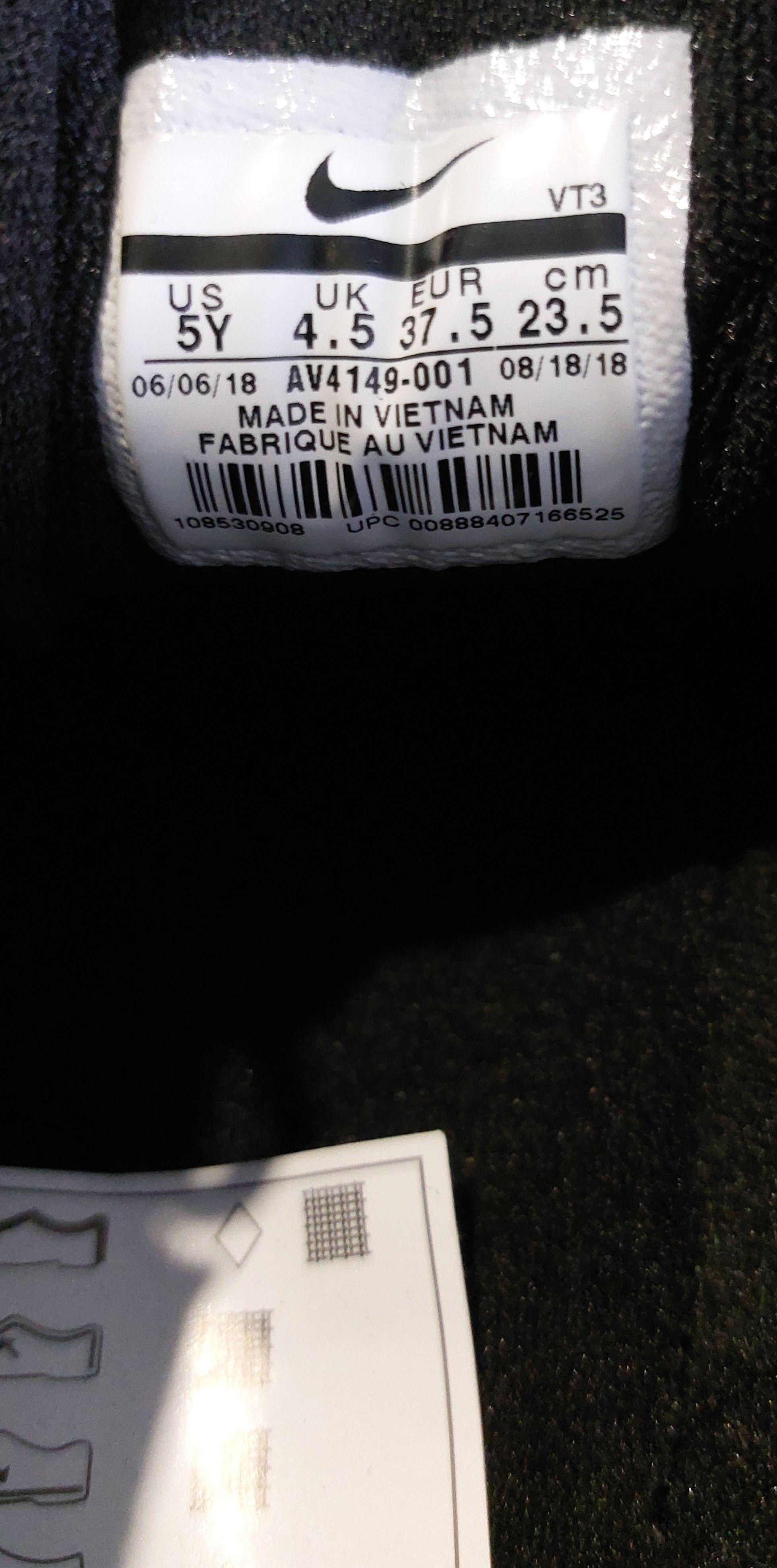 Nike Nike Air Max 97 OG Triple Black (GS) Size US 6.5 / IT 36.5 - 7 Thumbnail
