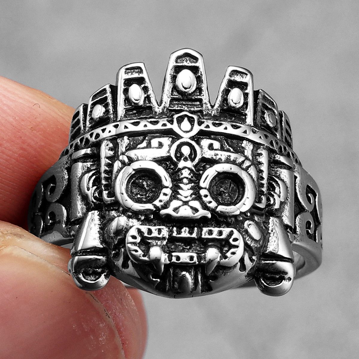 Jewelry × Vintage SIZE 10 Vintage Totems Skull Stainless Steel Ring Size ONE SIZE - 1 Thumbnail