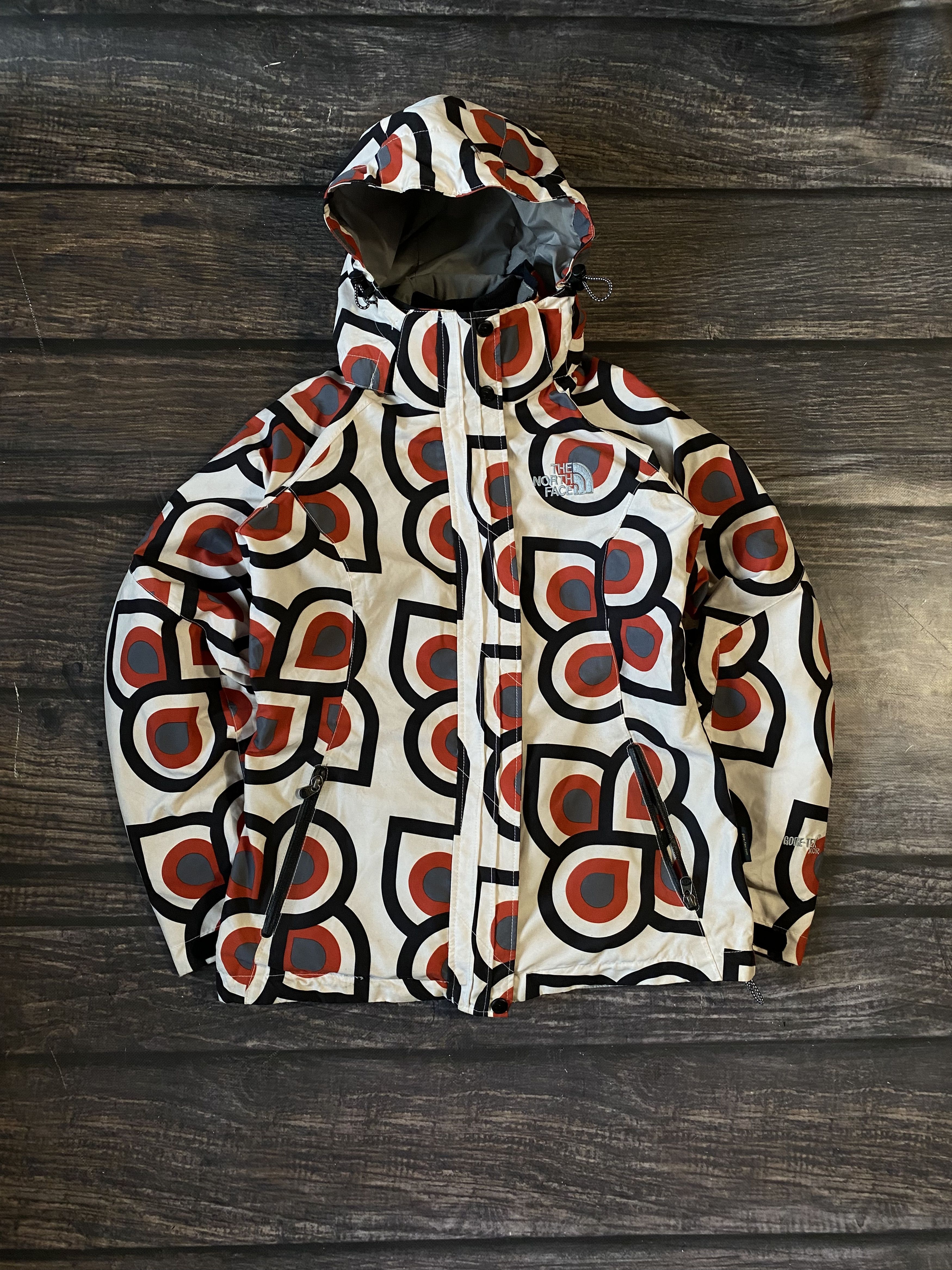 The North Face Gore-Tex North Face Geometric Winter Jacket Size S / US 4 / IT 40 - 1 Thumbnail