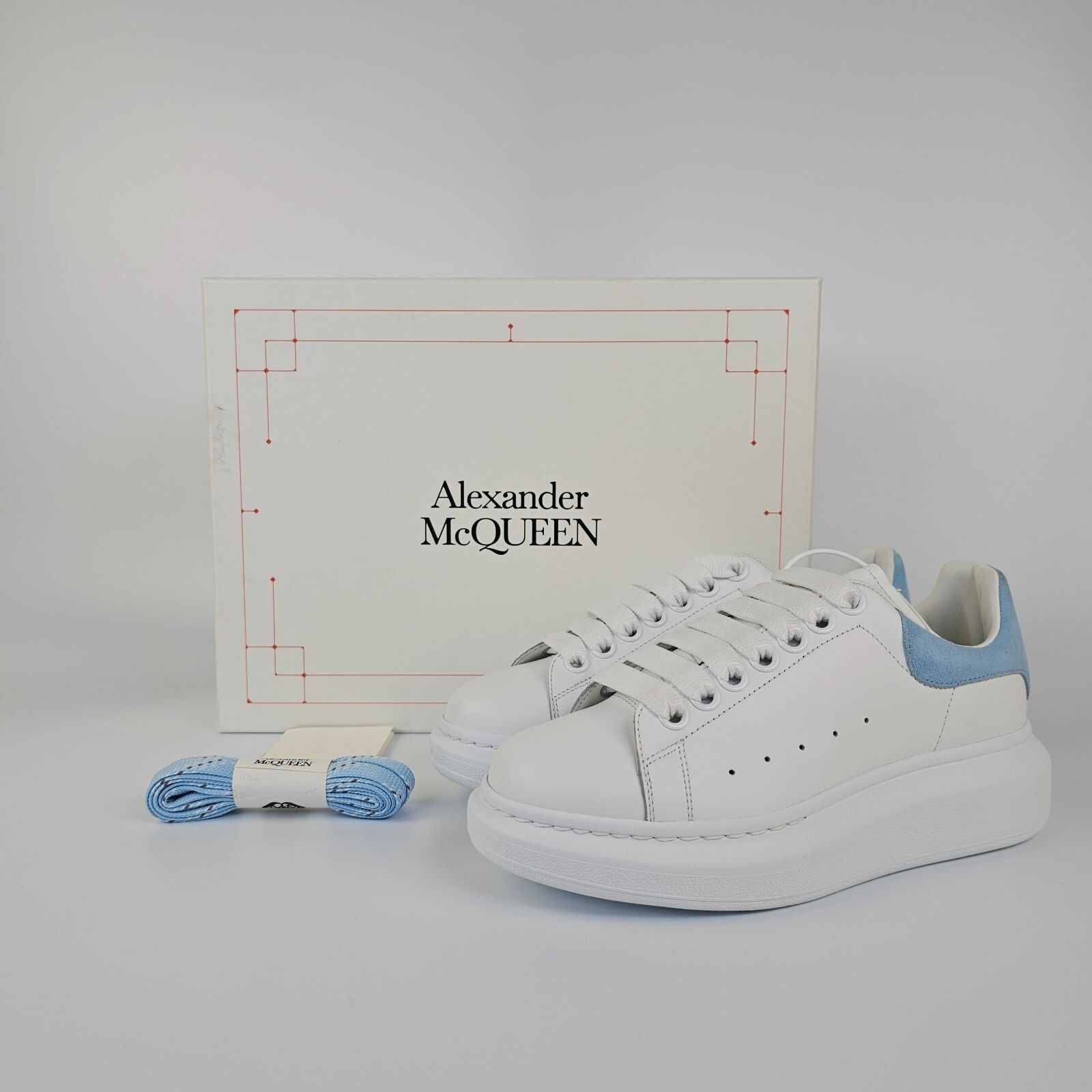 Alexander McQueen ALEXANDER MCQUEEN Oversized Wmn's W/B Sneakers New Size US 10.5 / IT 40.5 - 2 Thumbnail