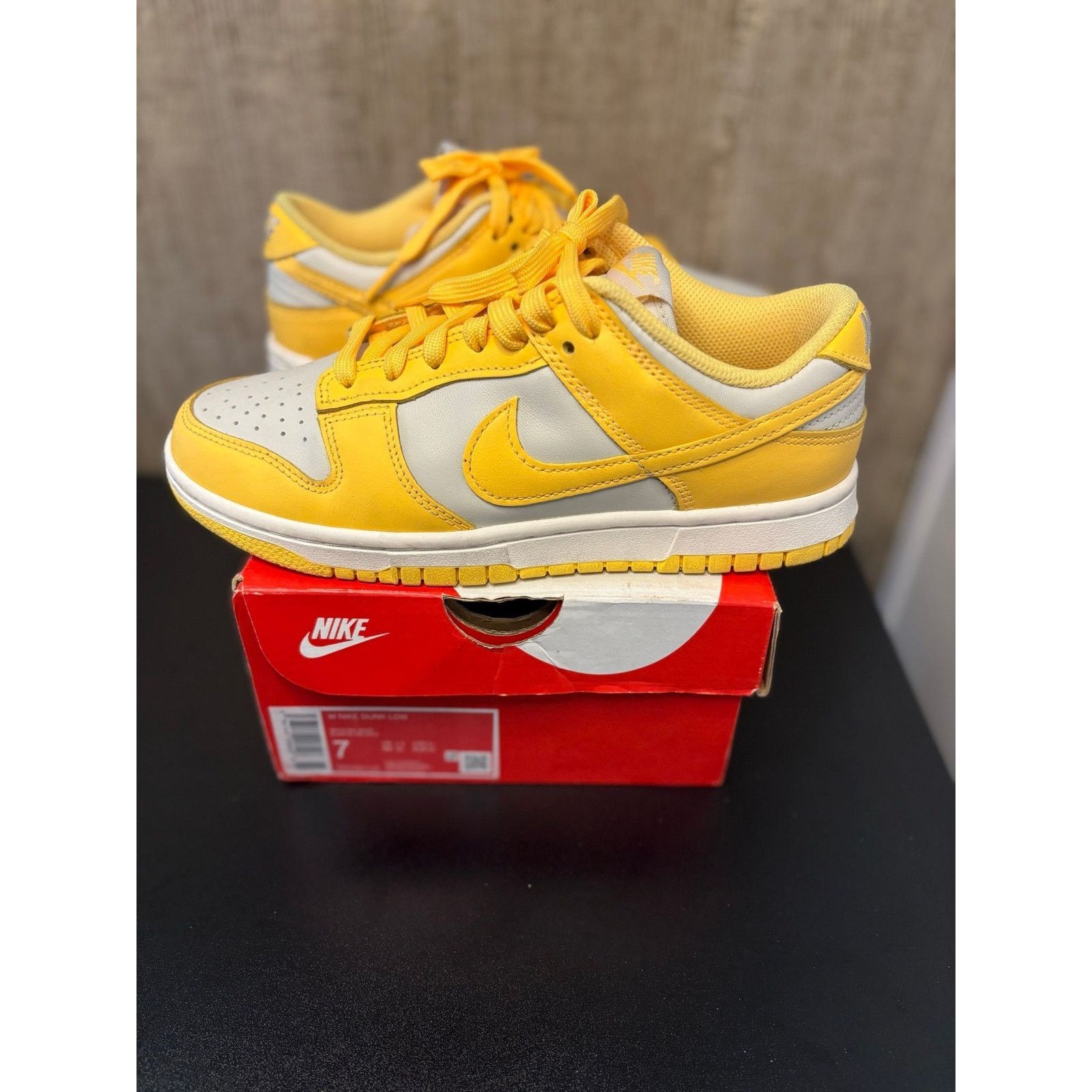 Nike SZ 7w/5.5m - Nike Dunk Low Citron Pulse Size US 5.5 / IT 35.5 - 1 Thumbnail