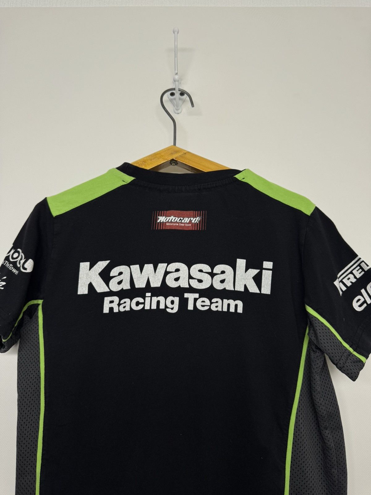 Vintage Vintage Y2k Kawasaki T shirt Motosport Racing Team Shirt Size US S / EU 44-46 / 1 - 11 Thumbnail
