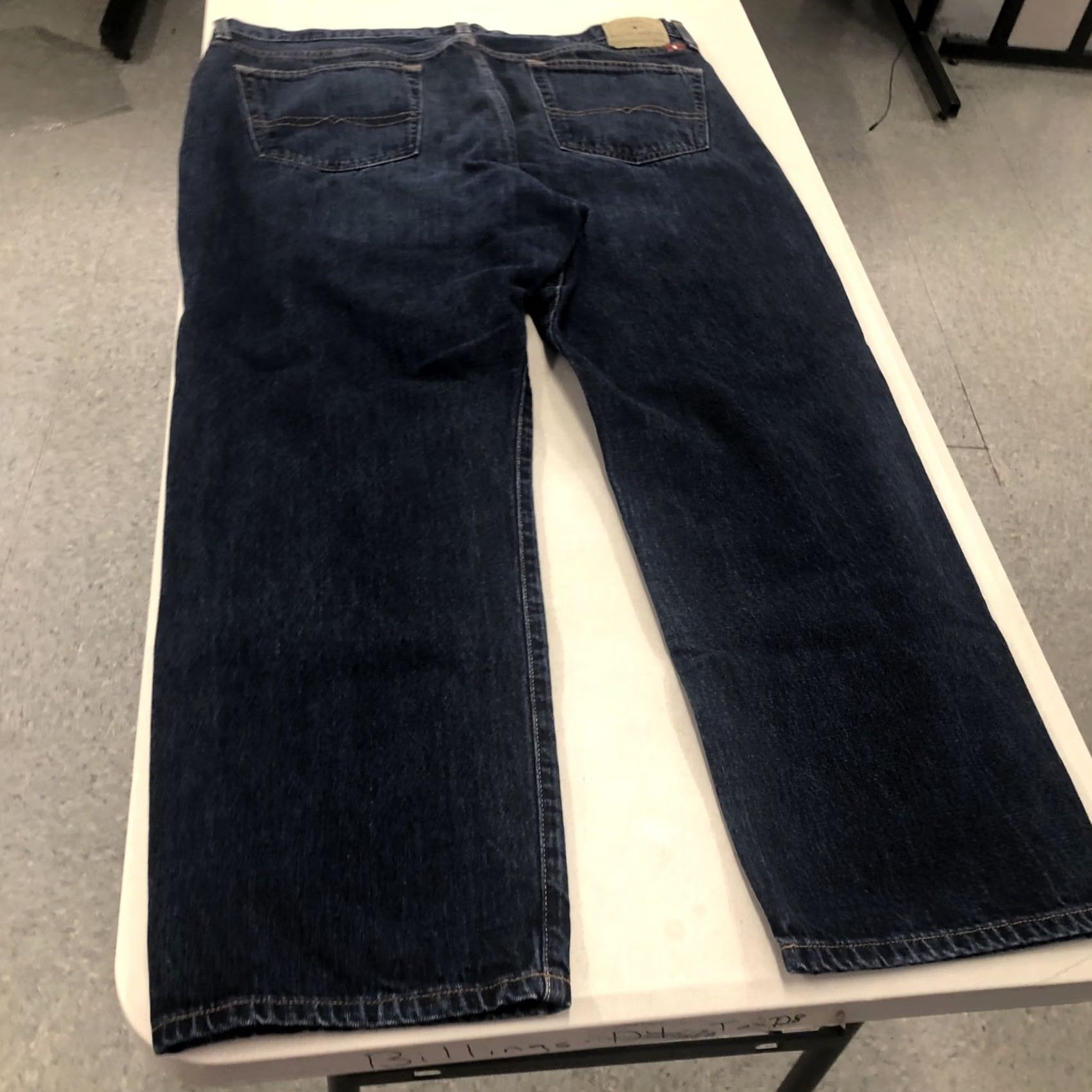 Lucky Brand Lucky Brand 429 Classic Straight Jeans Men 40x30 Blue Dark Wash Denim Logo 5-Pocket USA Jeans Size US 40 / EU 56 - 4 Thumbnail
