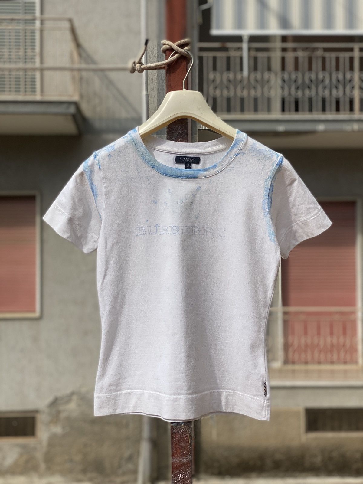 Women’s Burberry London Big Logo Printed T- shirt Size M