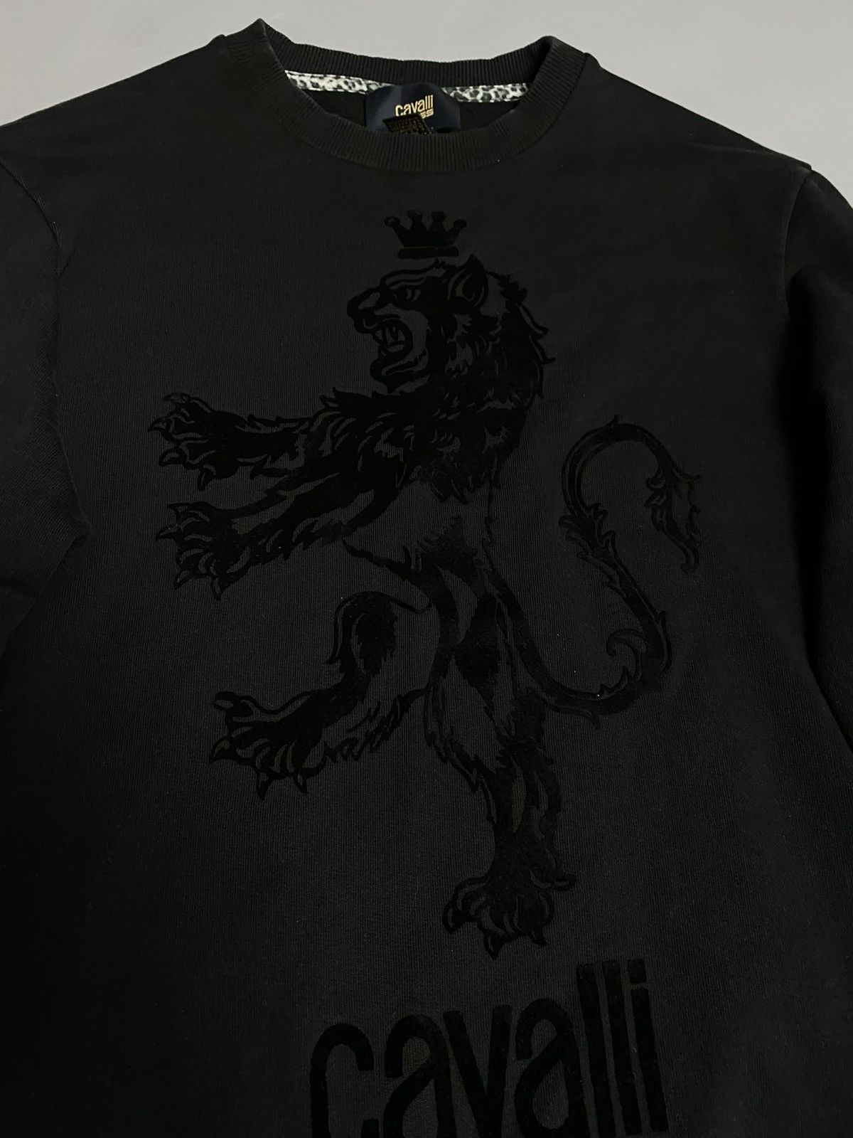 Cavalli Class Cavalli Class Mens Black Velvet Logo Lion Sweatshirt Size S Size US S / EU 44-46 / 1 - 3 Thumbnail
