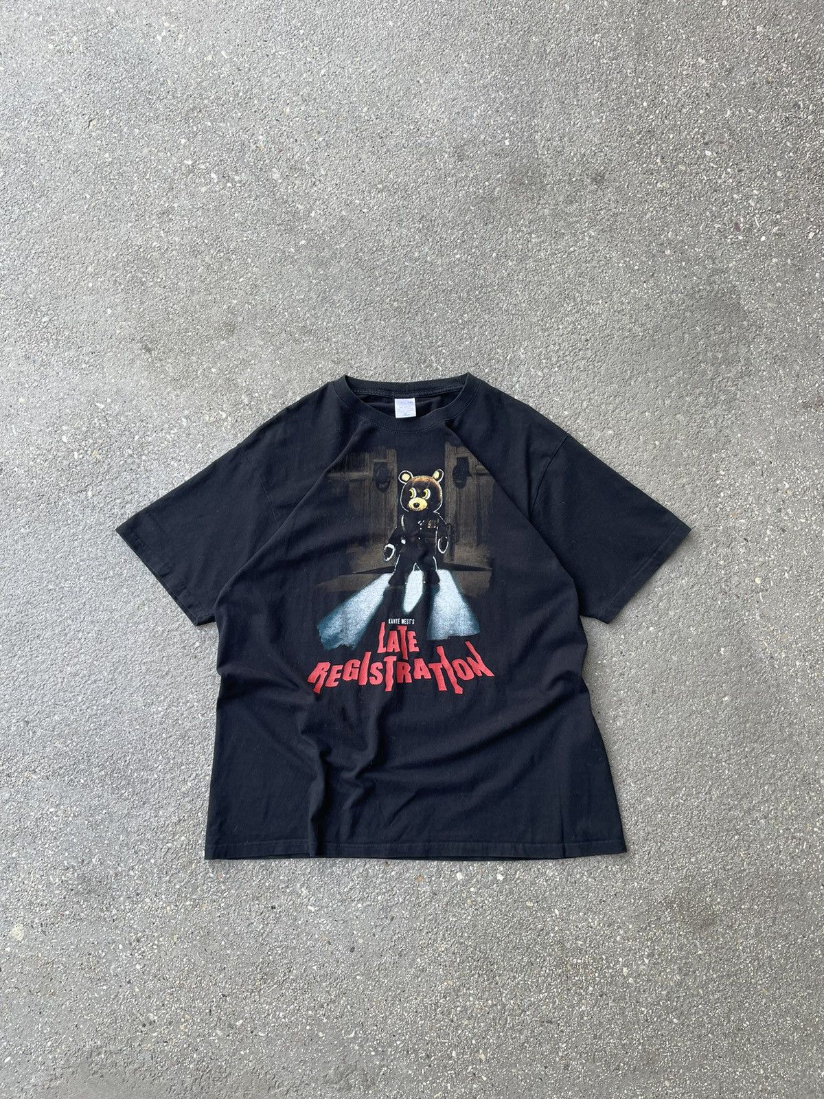 KANYE WEST - “LATE REGISTRATION - TOUCH THE SKY TOUR shipping 2005”