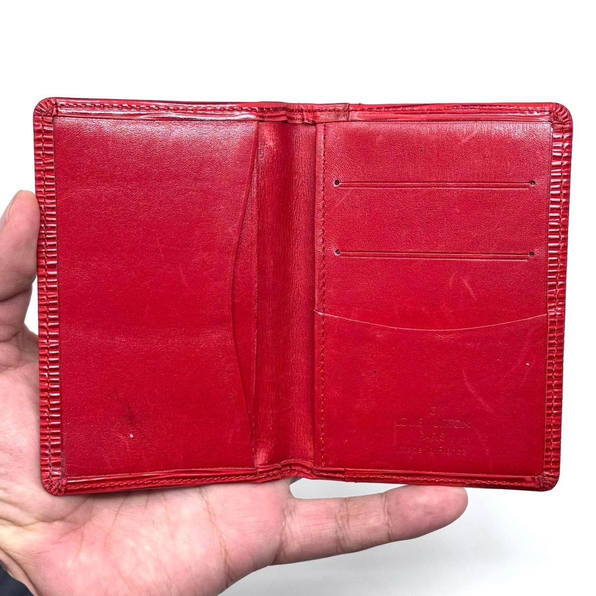 Louis Vuitton Louis Vuitton Red Epi Leather Pocket Organizer Size ONE SIZE - 3 Thumbnail