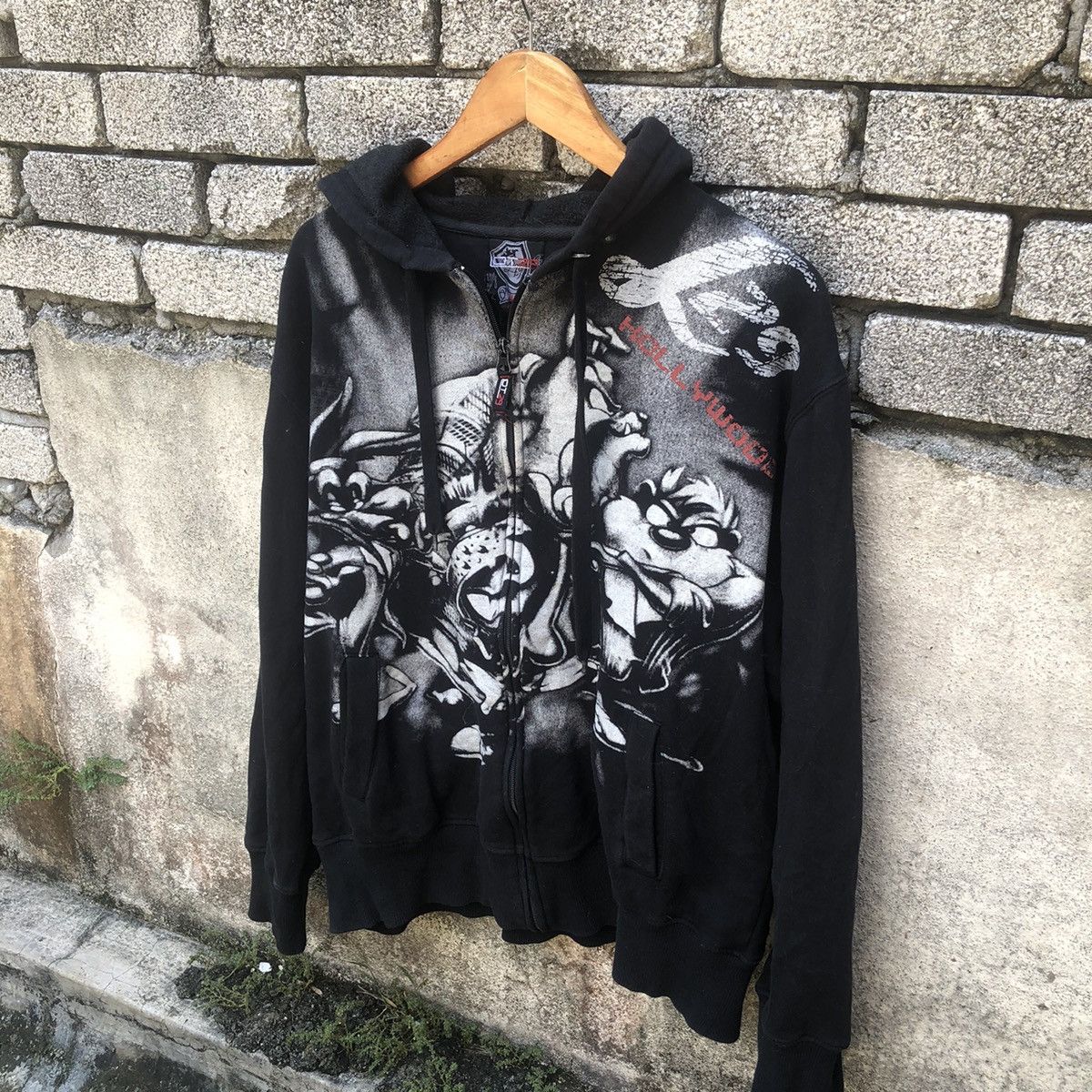 Vintage Vintage L29 Looney Tunes Zipper Hoodie Fullprint Size US M / EU 48-50 / 2 - 6 Thumbnail