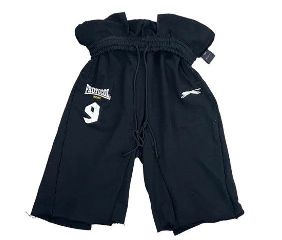 ウェア protocol index FOLDED WAIST JORTS Protocol-Index Folded Waist Jorts - Semi-oversized black denim