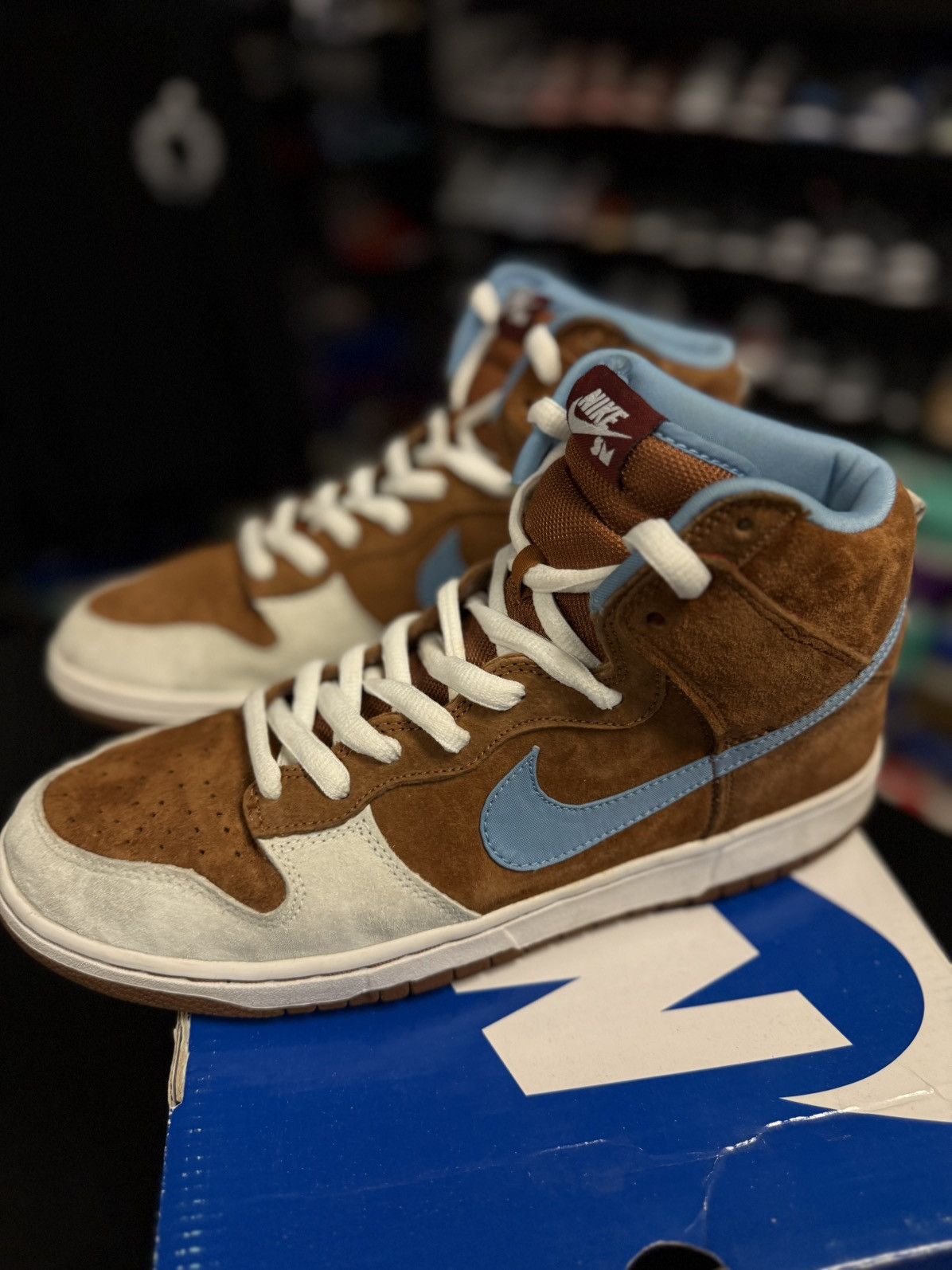 Nike Size 11 Nike SB Dunk High Mental 2009 Hazelnut Light Blue Size US 11 / EU 44 - 9 Thumbnail