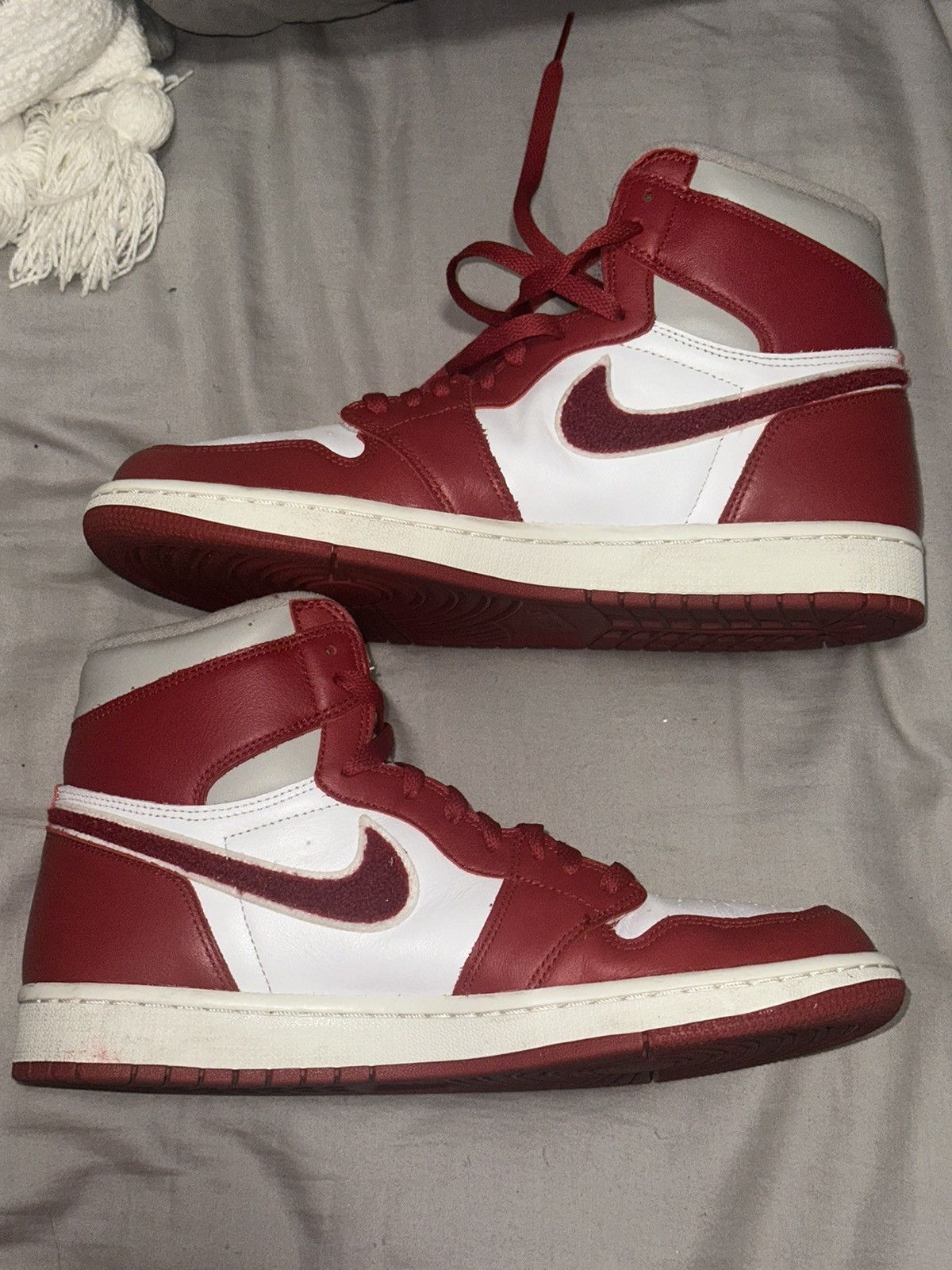 Nike Jordan 1 HI 9.5mens/11 women’s Size US 9.5 / EU 42-43 - 2 Thumbnail