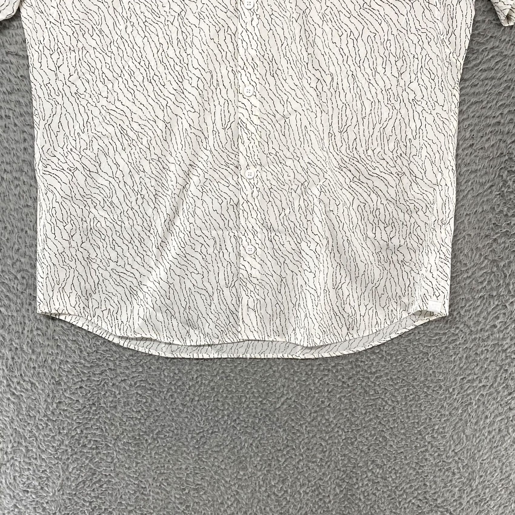 Lululemon Lululemon Shirt Mens Large White Stretch Abstract Button Up Size US L / EU 52-54 / 3 - 2 Thumbnail
