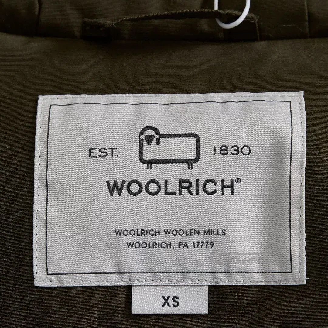 Woolrich Woolen Mills Woolrich Women's Waist-Cinched Parka. Size M / US 6-8 / IT 42-44 - 7 Thumbnail