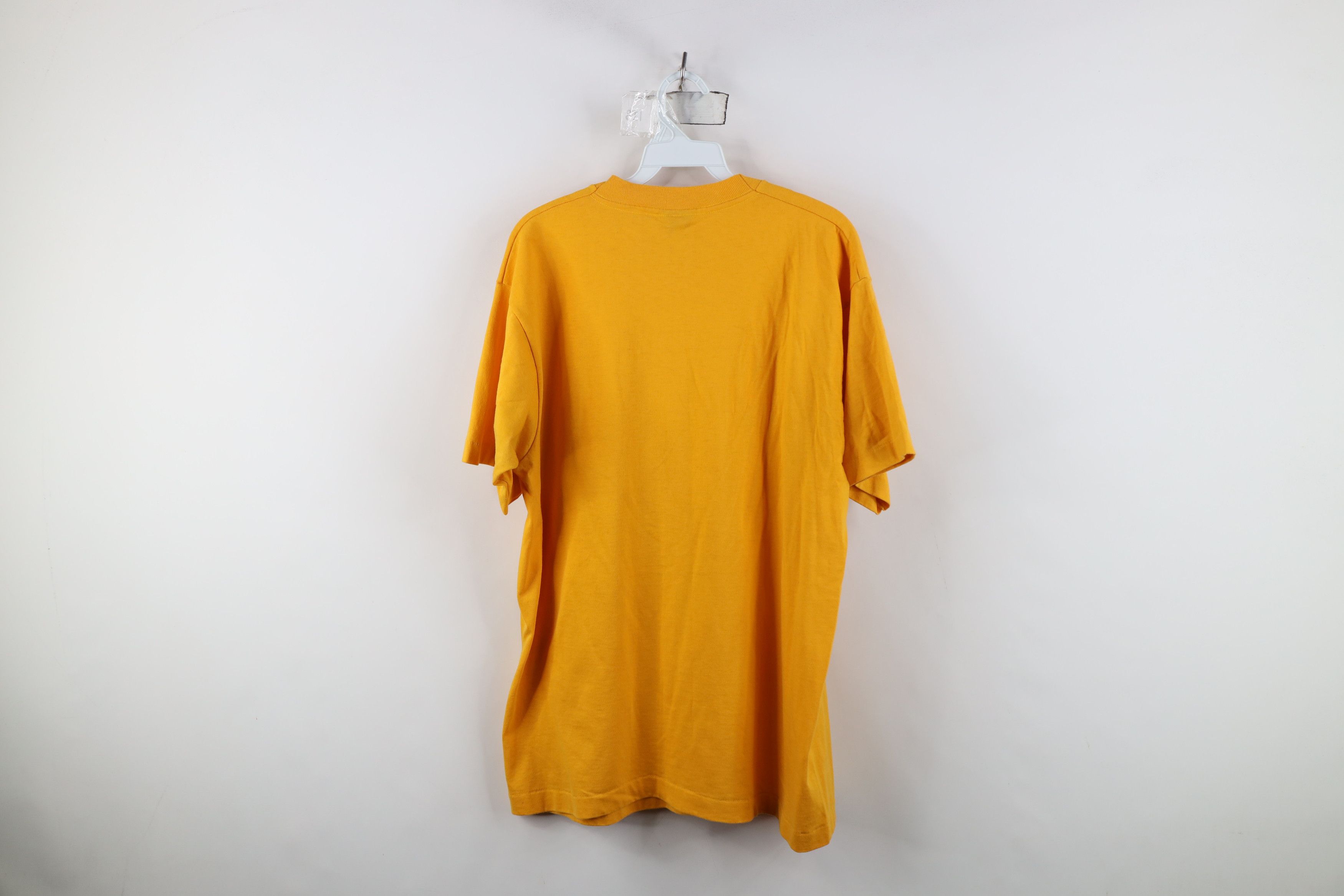 Vintage Vintage 80s 90s University of Michigan Heart T-Shirt Size US XL / EU 56 / 4 - 7 Thumbnail