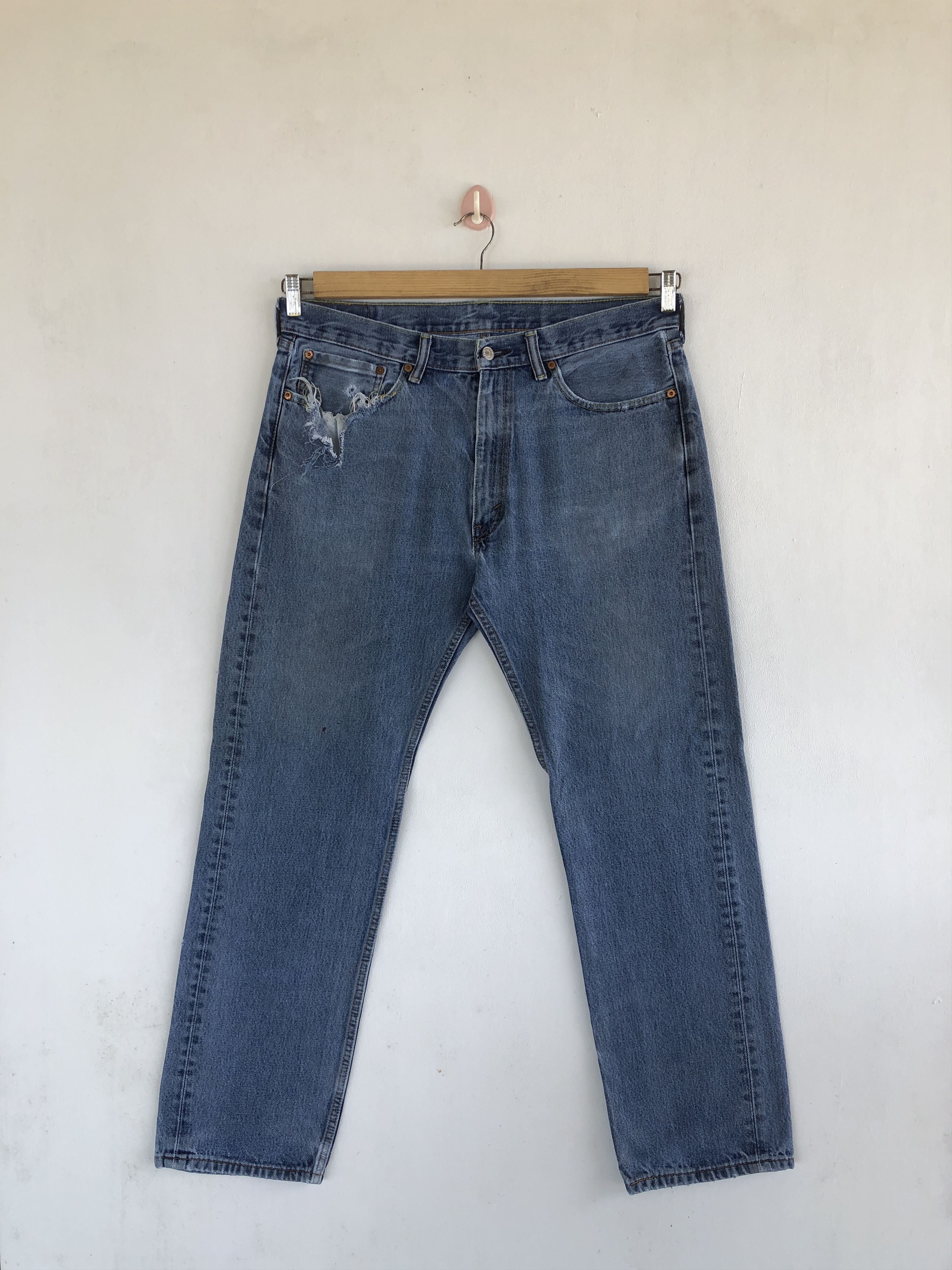 Levi's Vintage Levis Distressed Jeans Levi's 505 Light Wash Denim Size US 36 / EU 52 - 1 Thumbnail
