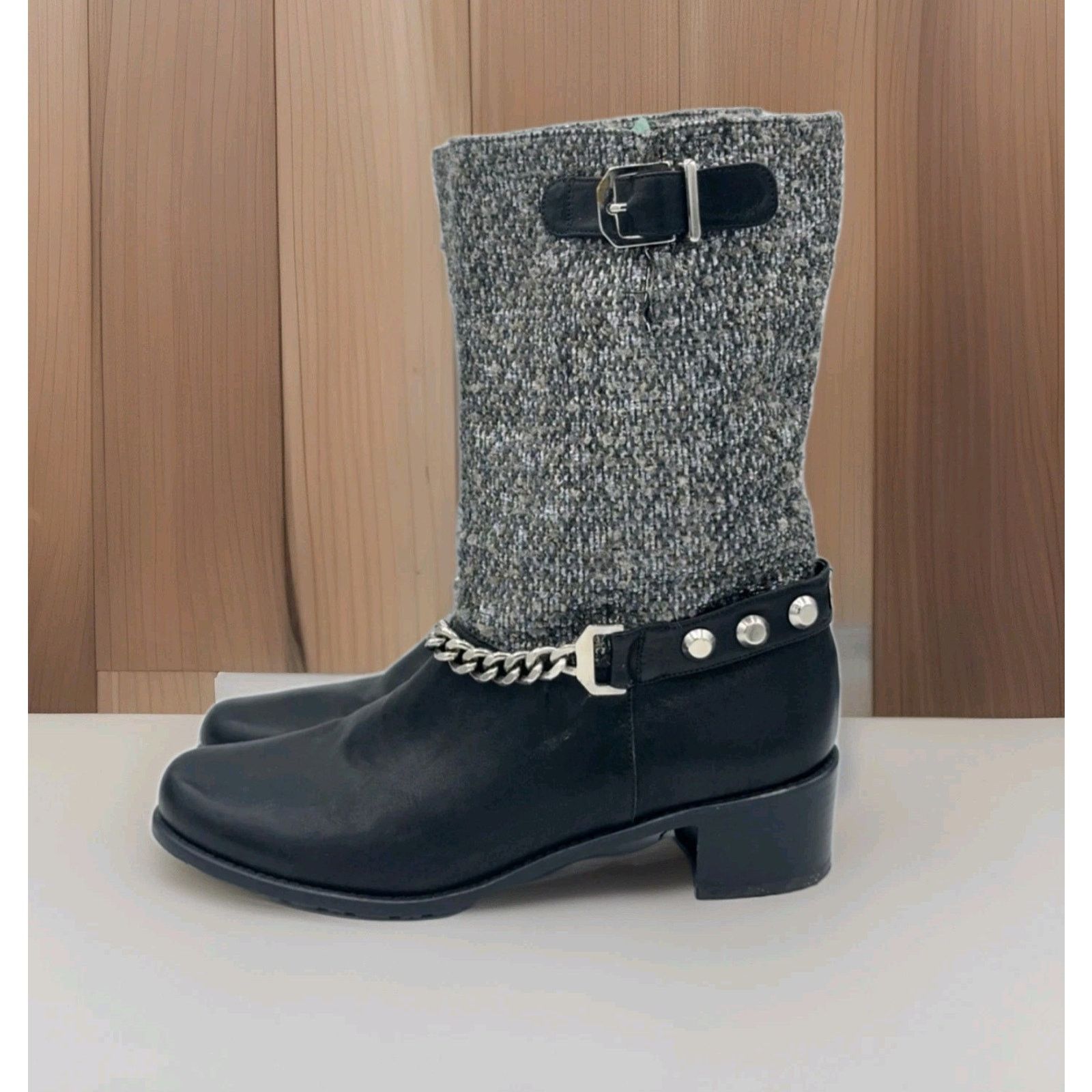 Stuart Weitzman Stuart Weitzman Studded Leather Ankle Moto Boots Black Size US 10 / IT 40 - 3 Thumbnail