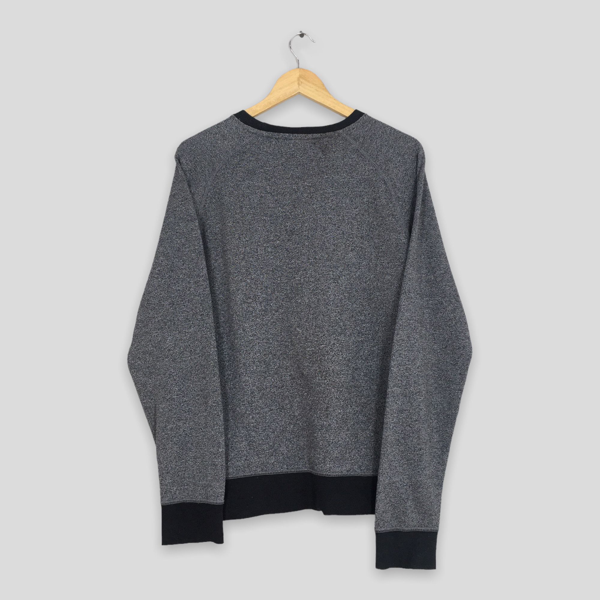 Nike Vintage Nike Swoosh Gray Sweatshirt Large Size US L / EU 52-54 / 3 - 6 Thumbnail