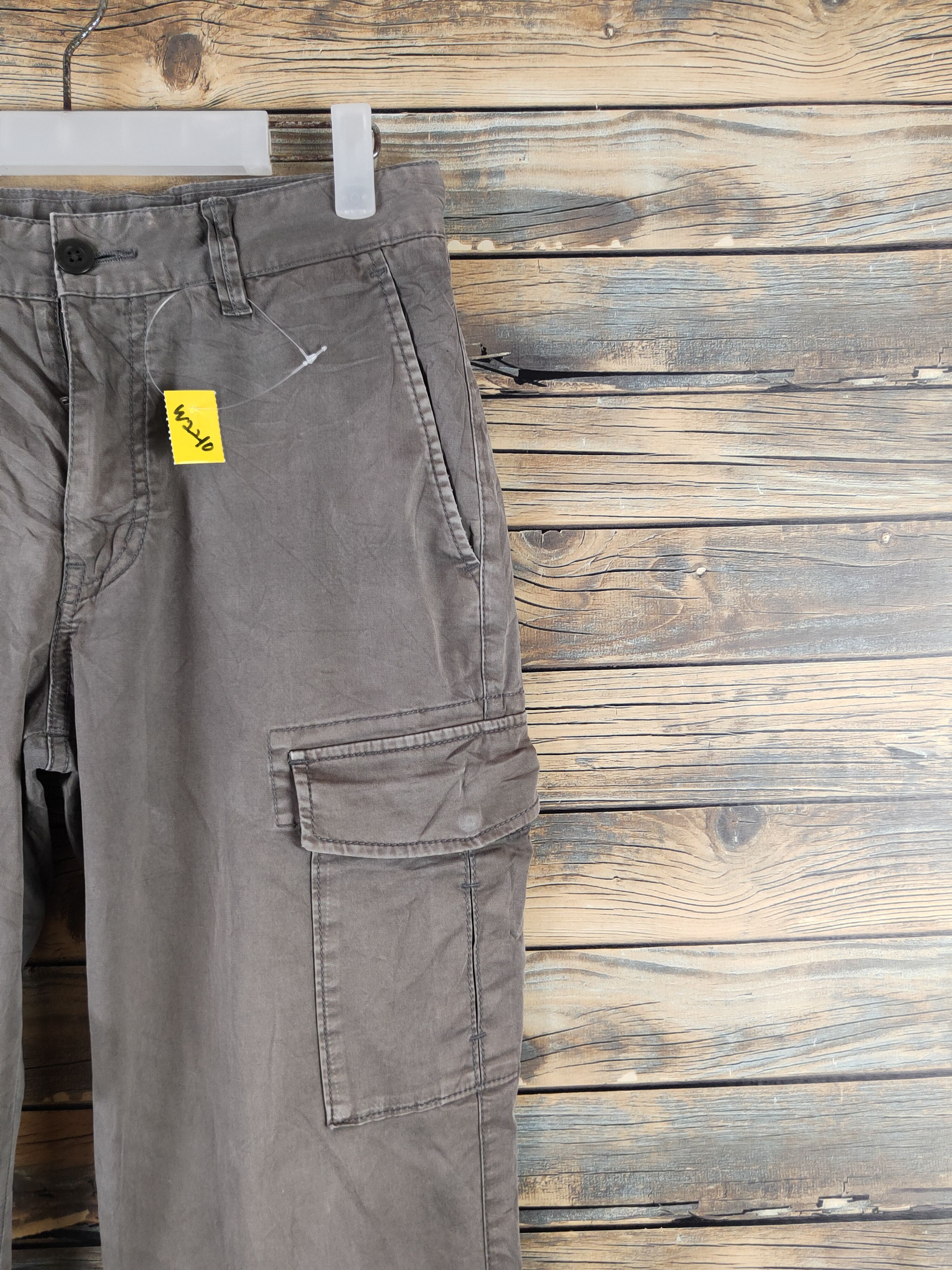 Japanese Brand Uniqlo Olive Multipocket Tactical Cargo Pants #W22 Size US 29 - 5 Thumbnail