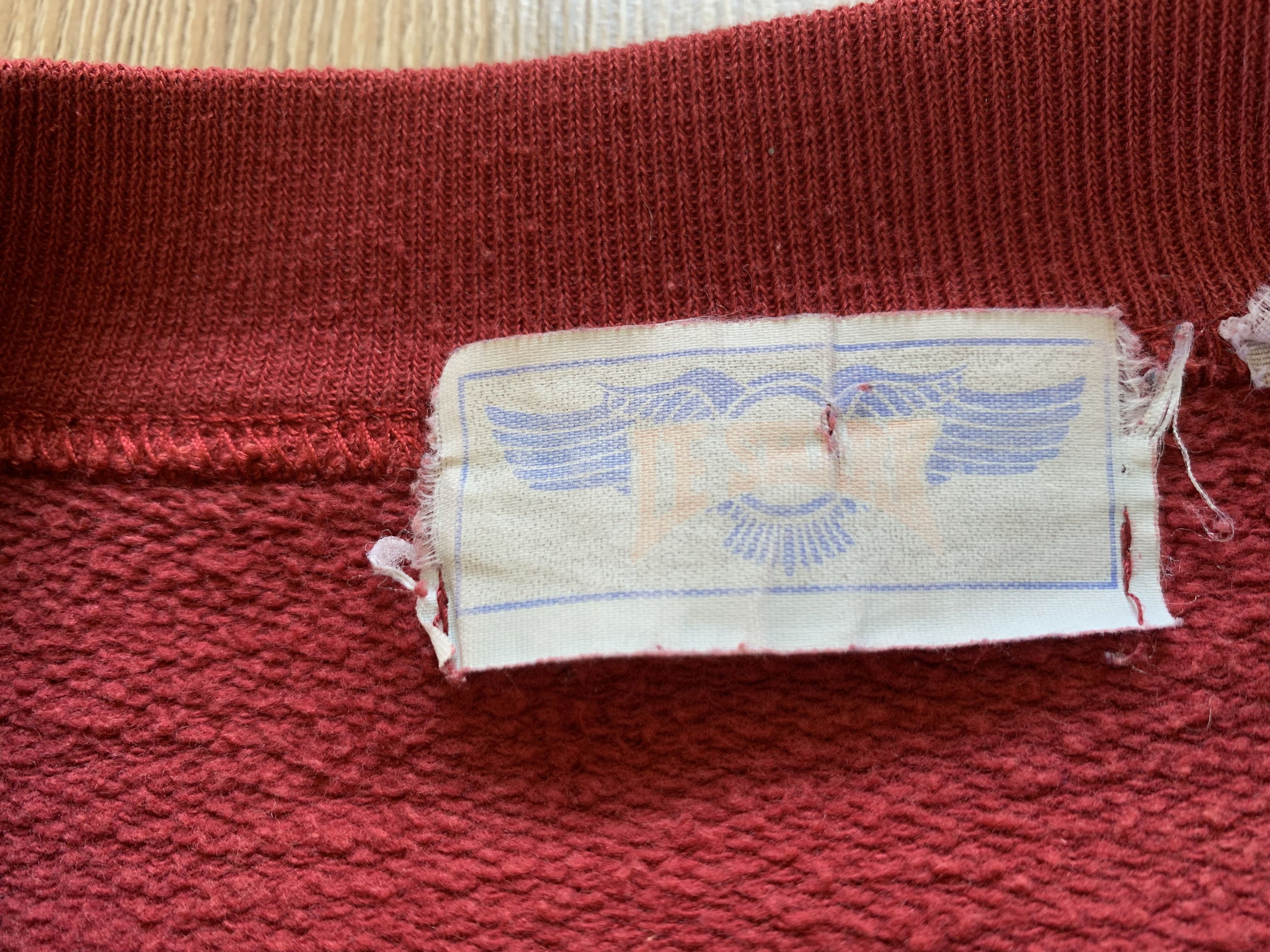 Vintage Le Shark Vintage Sweater Size US L / EU 52-54 / 3 - 7 Thumbnail