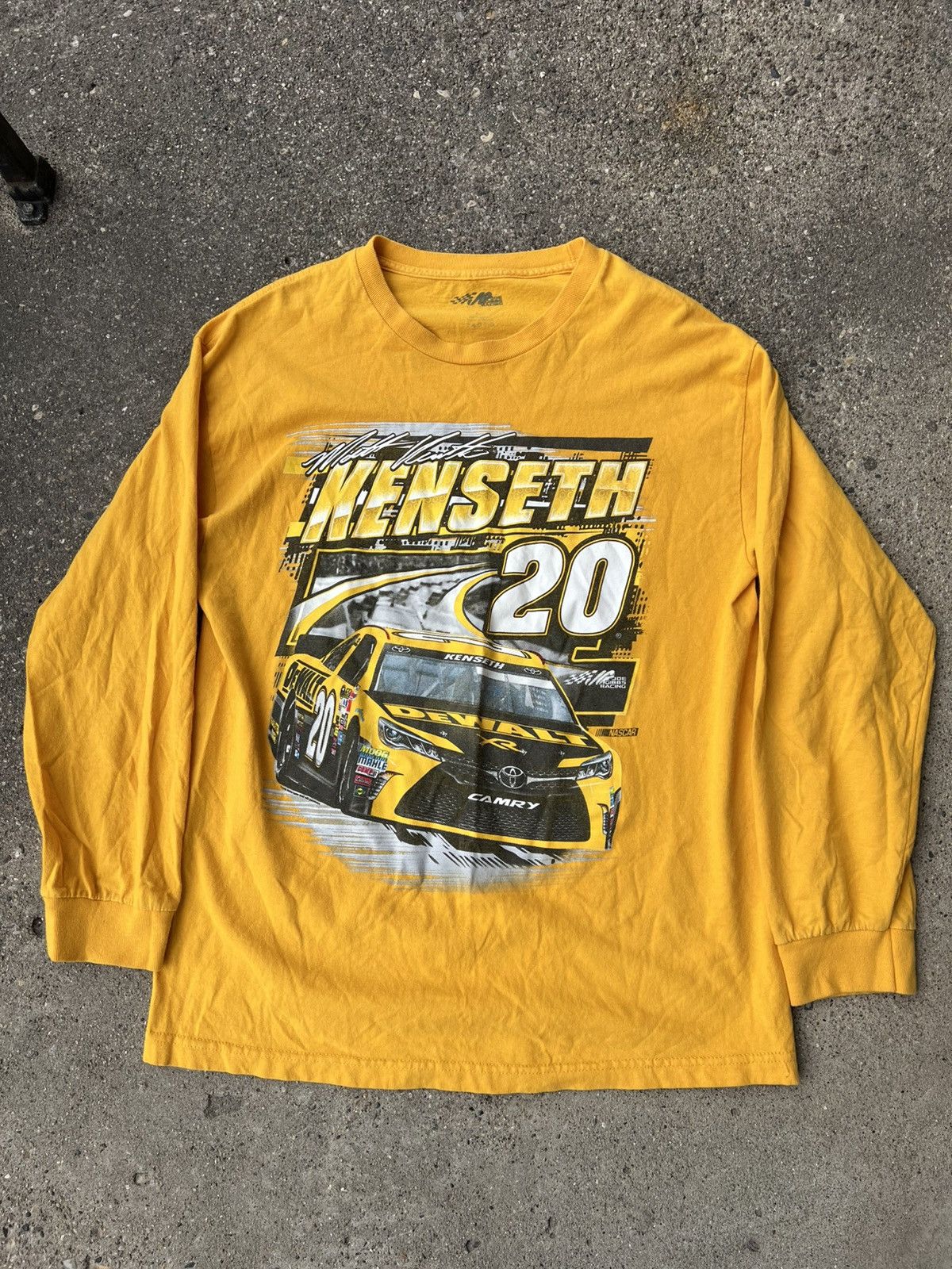 NASCAR NASCAR Matt Kenneth Dewalt #20 Long Sleeve T Shirt size L Size US L / EU 52-54 / 3 - 1 Thumbnail