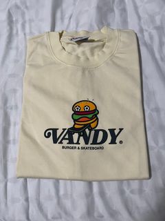 NWT VANDY THE PINK LIMITED EDITION Complexcon Tshirt from THEPINK BURGER  SHOP XL