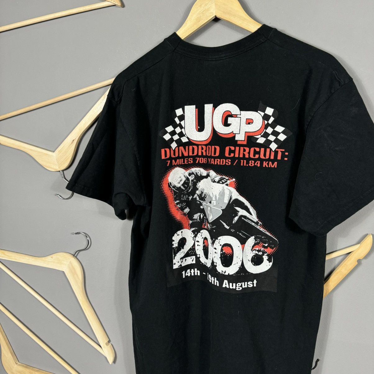 Vintage Vintage 2006 UGP Ulster Grand Prix Bike T-shirt Size US XL / EU 56 / 4 - 7 Thumbnail