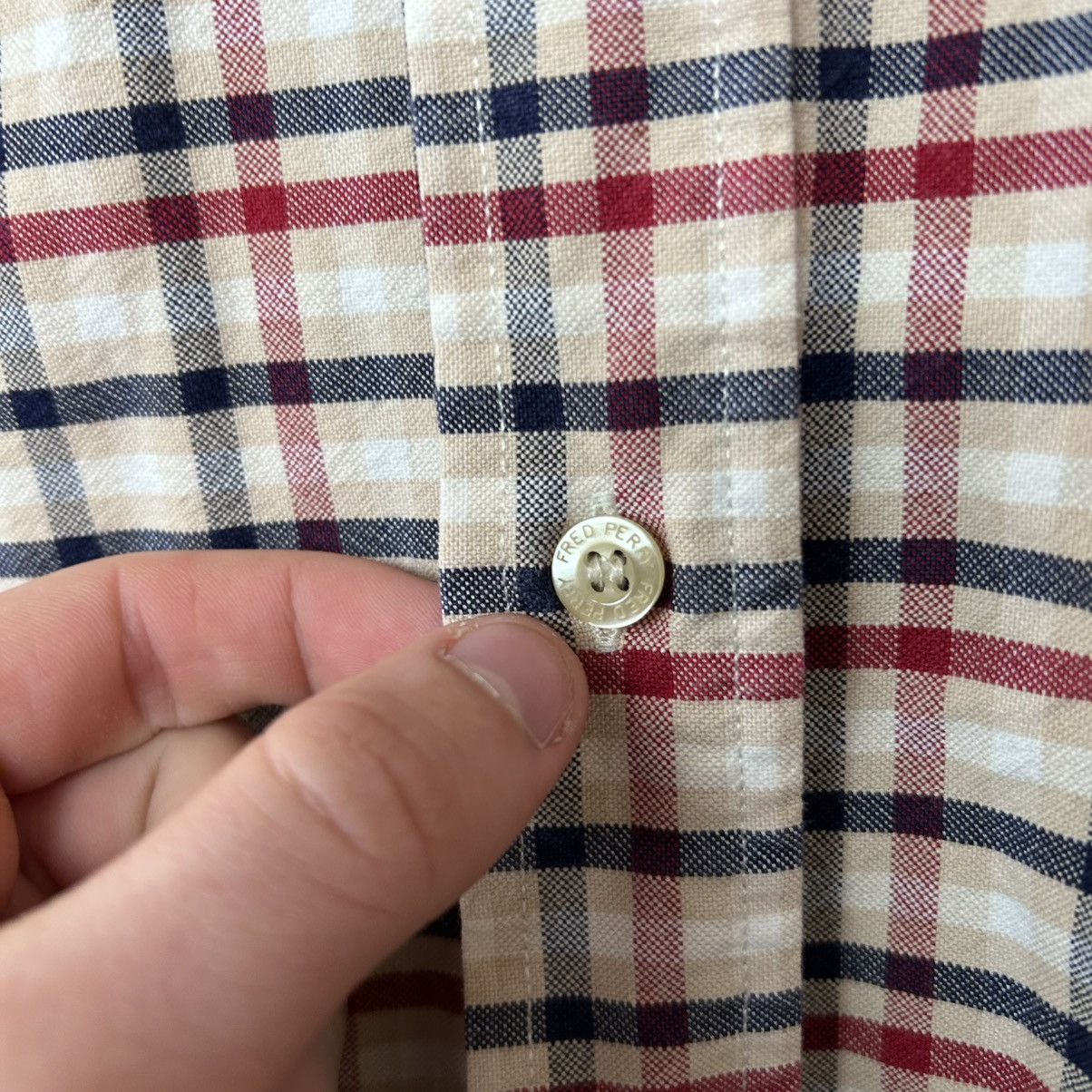 Fred Perry Vintage Fred Perry small logo checked y2k 90’s button shirt Size US XXL / EU 58 / 5 - 7 Thumbnail