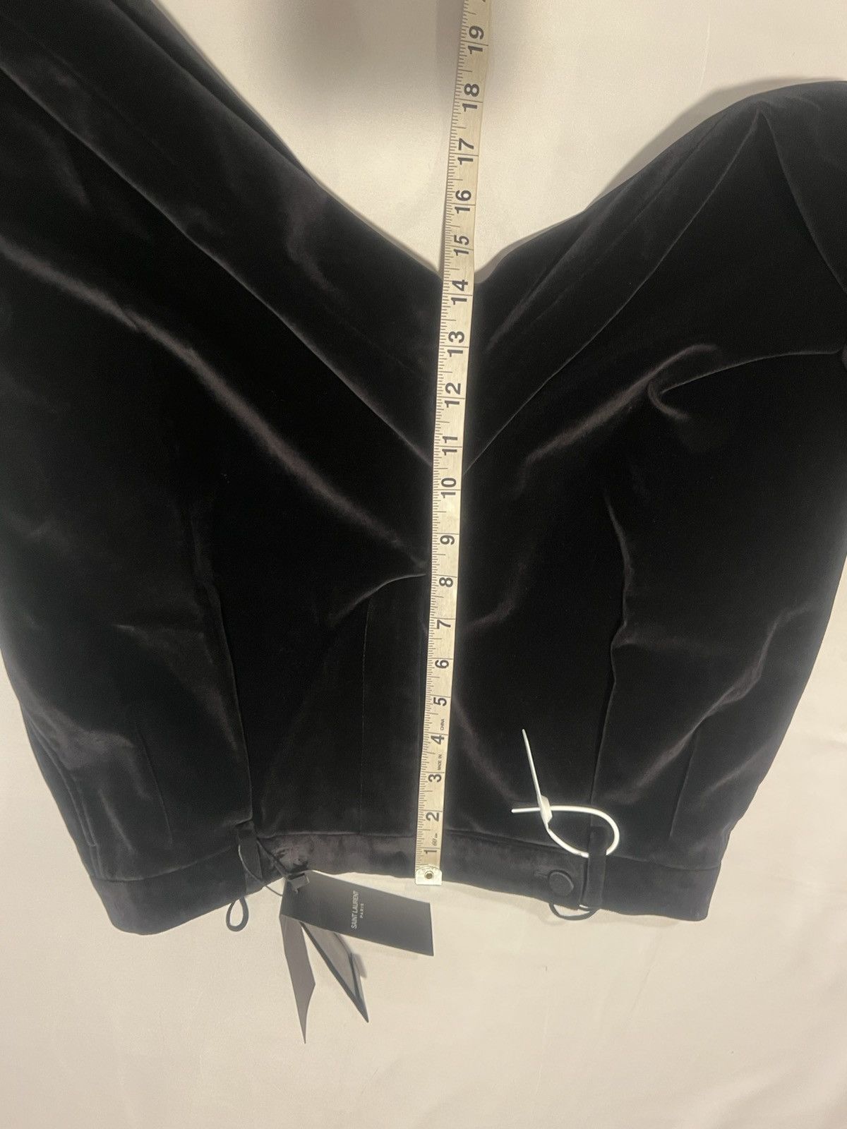 Saint Laurent Paris Saint Laurent velvet pants. 50/34 $1190 Size US 34 / EU 50 - 7 Thumbnail