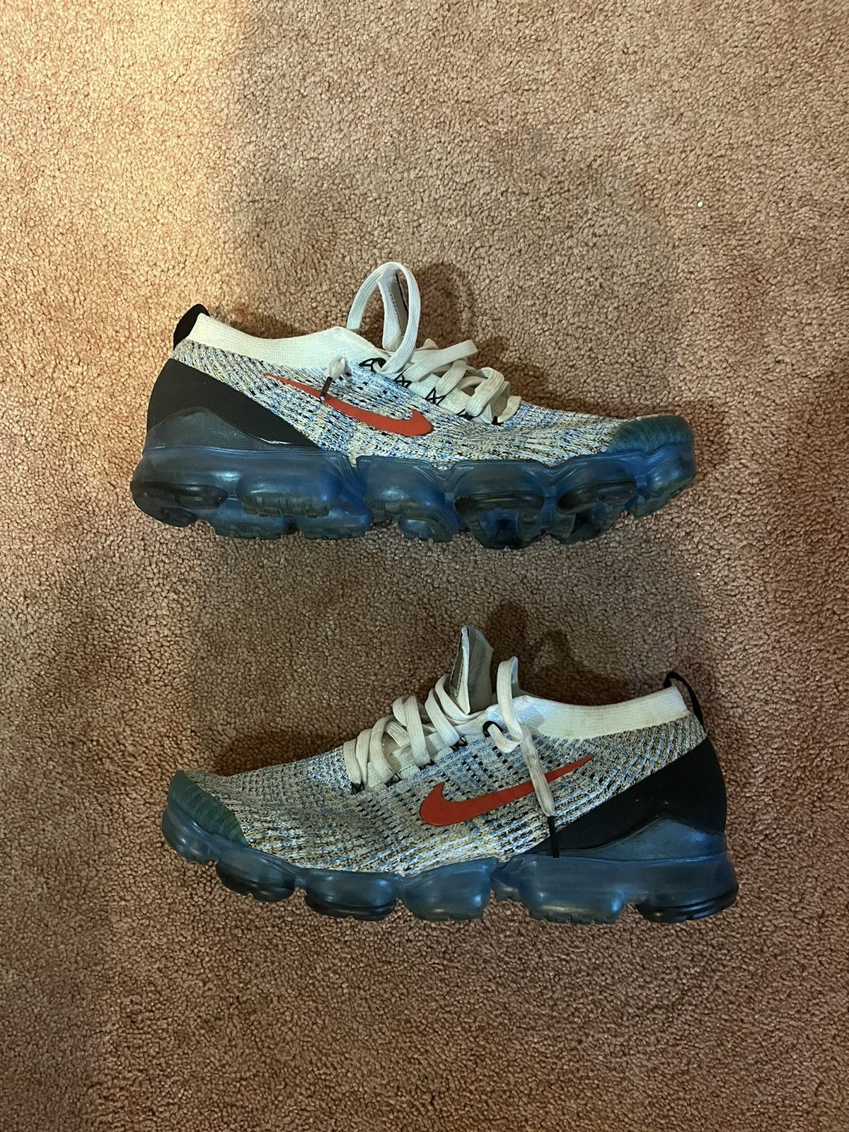 Nike White/blue Nike Air VaporMax Flyknit 3 Size US 13 / EU 46 - 1 Thumbnail