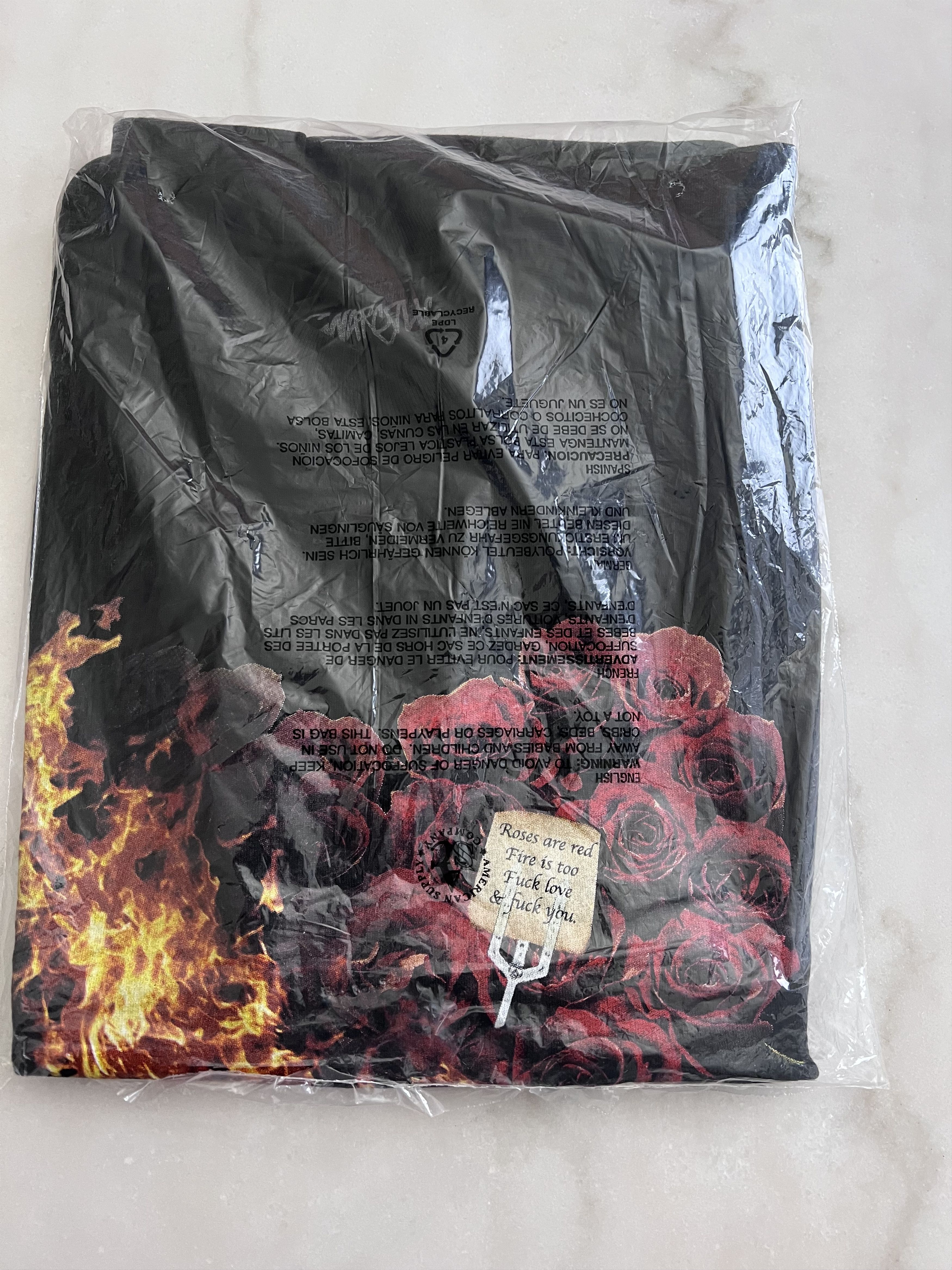 Gnarcotic Gnarcotic Flames Heart Valentines Tee Black Size Small Size US S / EU 44-46 / 1 - 5 Thumbnail