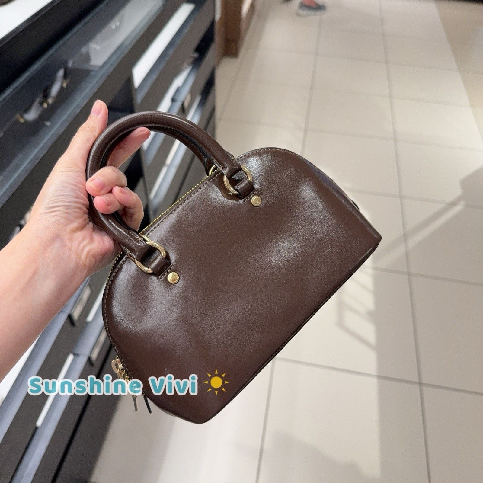Coach NWT Coach Lala Mini Satchel Bag CEA01 Shiny leather Maple Size ONE SIZE - 5 Thumbnail