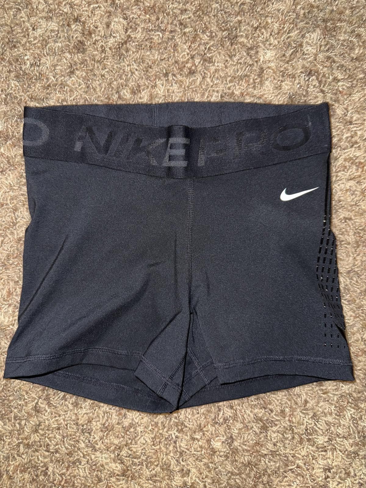 Nike Nike Pro Women's Mid-Rise 3” Biker Shorts Sample Size 28" / US 6 / IT 42 - 1 Thumbnail