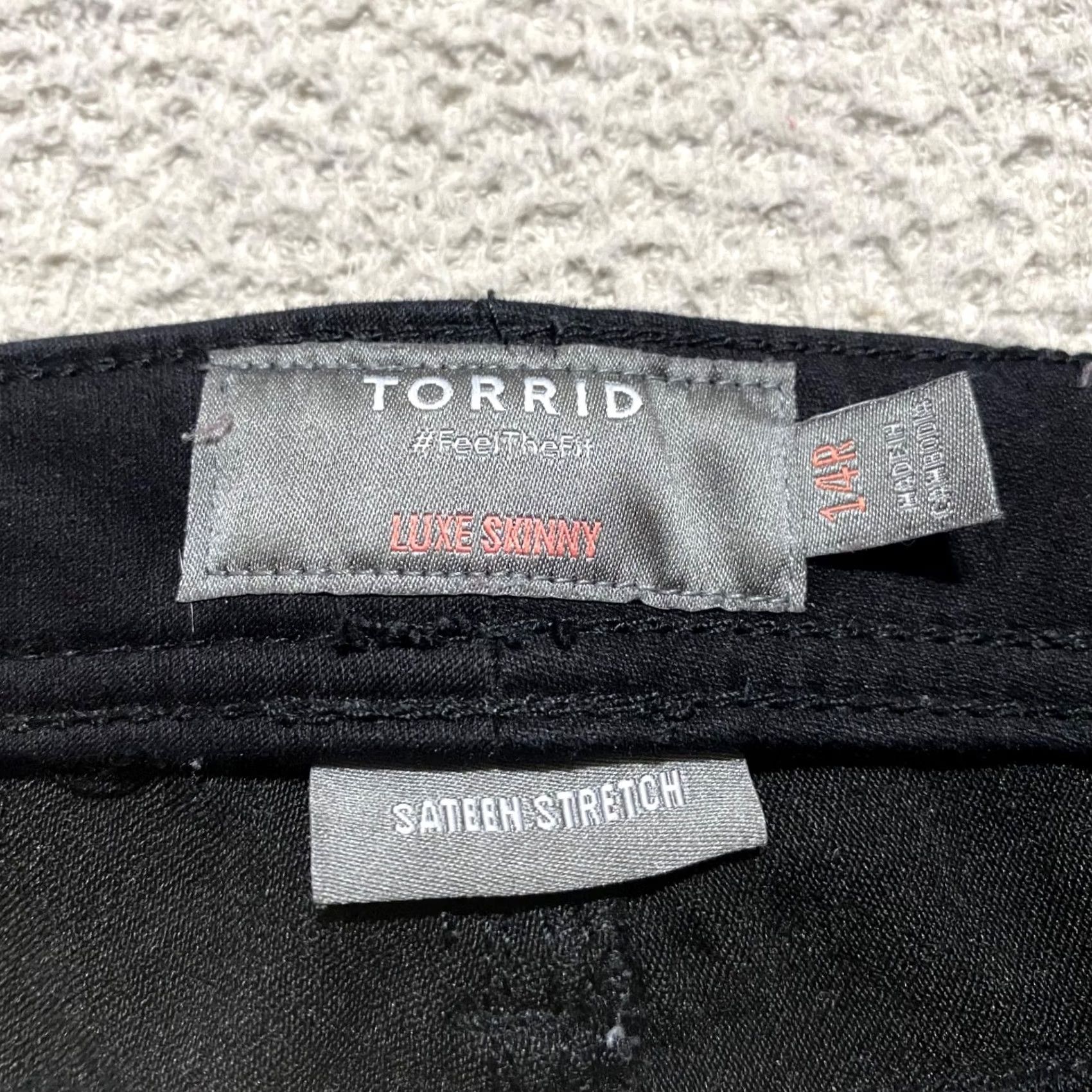 Torrid Torrid Jeans Skinny Dark Black Denim 14 Regular 5-Pocket Stretch XS? Size 36" / US 14 / IT 50 - 3 Thumbnail