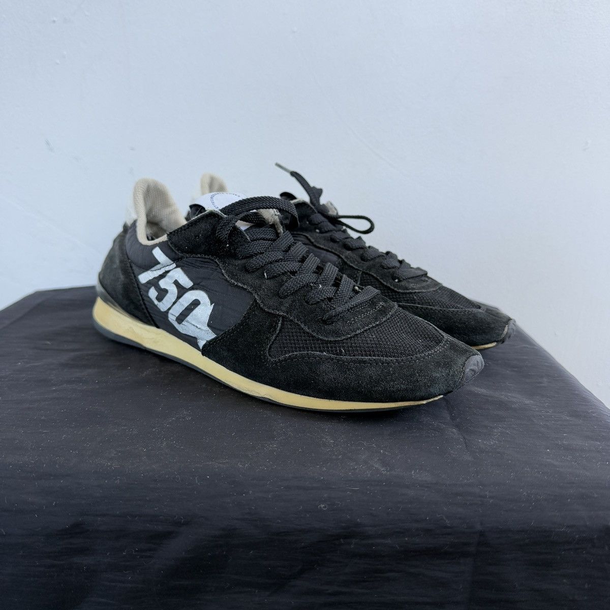 Golden Goose GOLDEN GOOSE 750 BALL STAR WOMENS LOW SNEAKERS Size US 6 / IT 36 - 3 Thumbnail