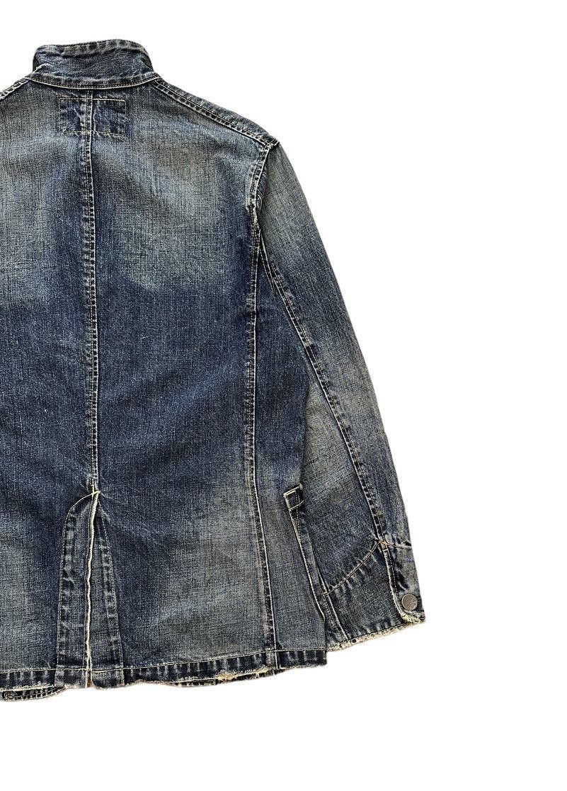 Levi's Vintage Clothing Levis Thrashed Sun Faded Denim Jacket Size US S / EU 44-46 / 1 - 10 Thumbnail