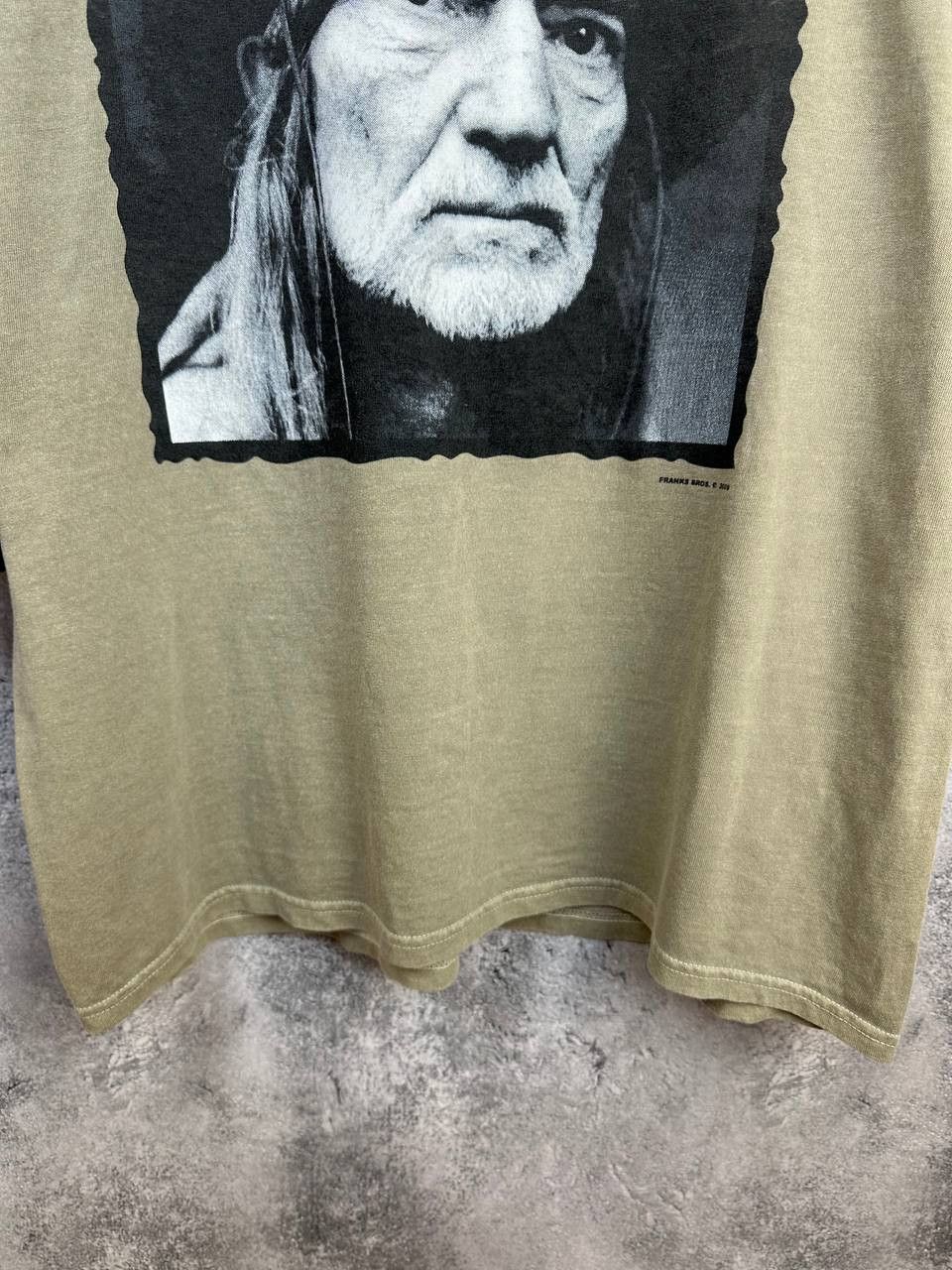 Vintage Willie Nelson 2009 Spirit Tour 3/4 Sleeve Graphic T-Shirt Size US L / EU 52-54 / 3 - 6 Thumbnail