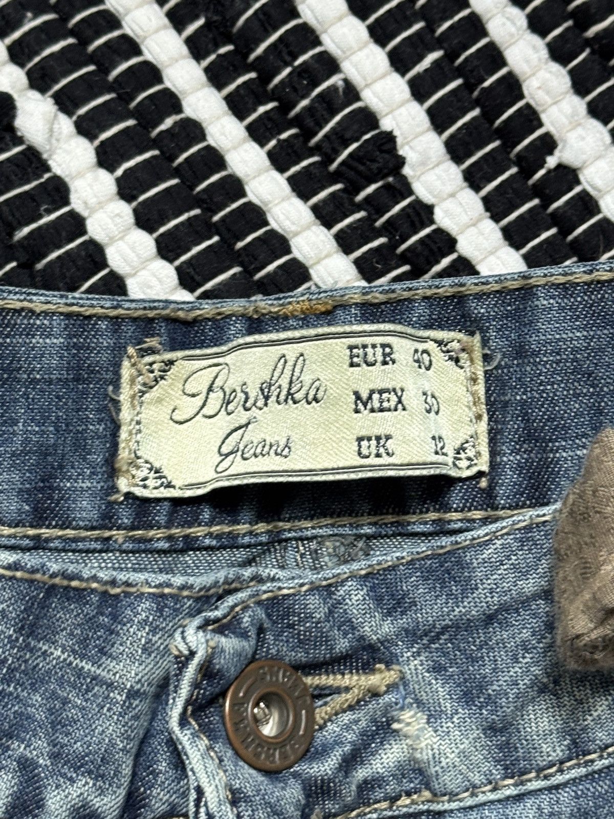 Bershka AVANT GARDE PATCHWORK DENIM & LINEN MAXI SKIRT Size 32" / US 10 / IT 46 - 10 Thumbnail