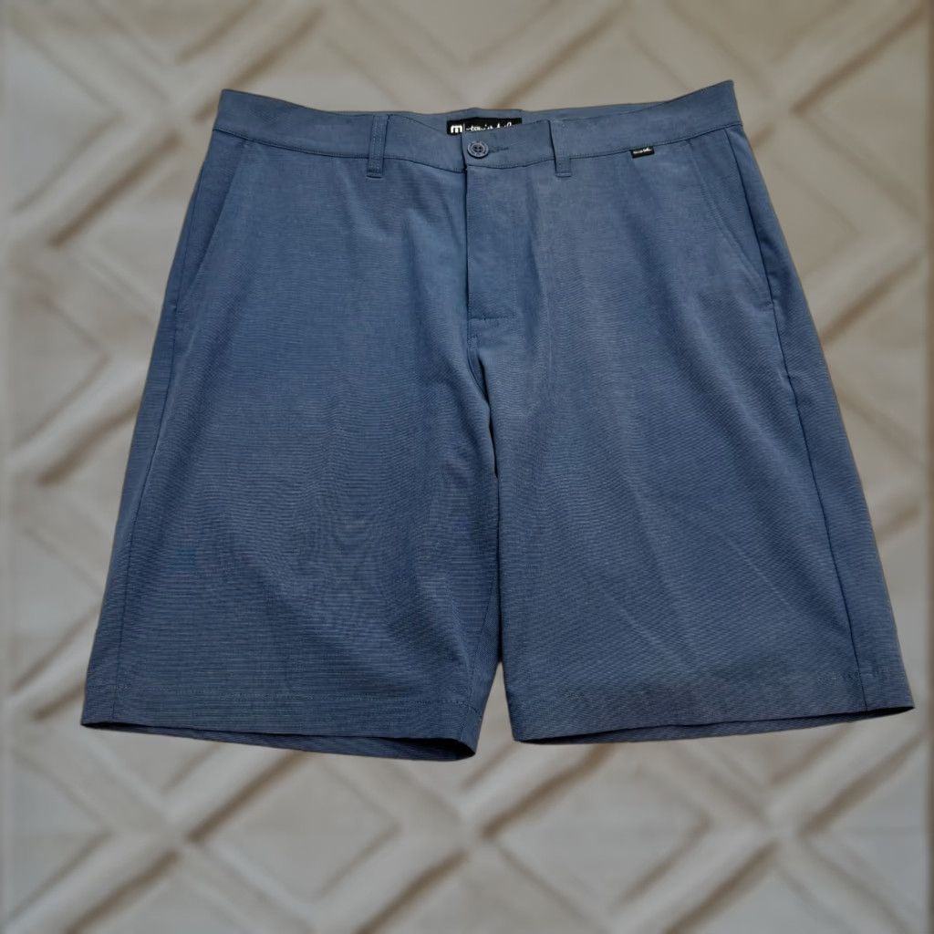 Levi's Travis Mathew Golf Chino Shorts Mens 36 Navy Blue Flat Front Classic Preppy Shirt? Size US 32 / EU 48 - 1 Thumbnail