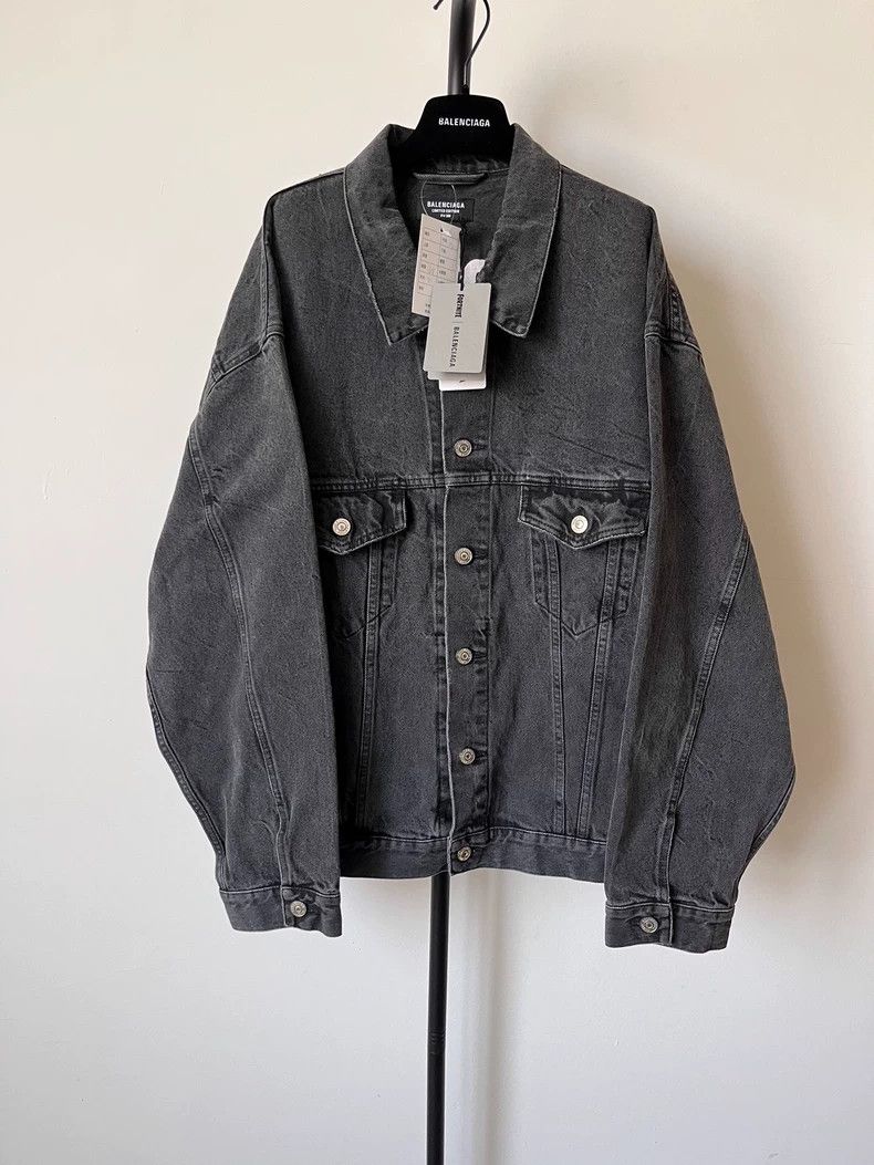 Balenciaga Balenciaga FORTNITE Co-branded Denim Jacket Size US XS / EU 42 / 0 - 1 Thumbnail