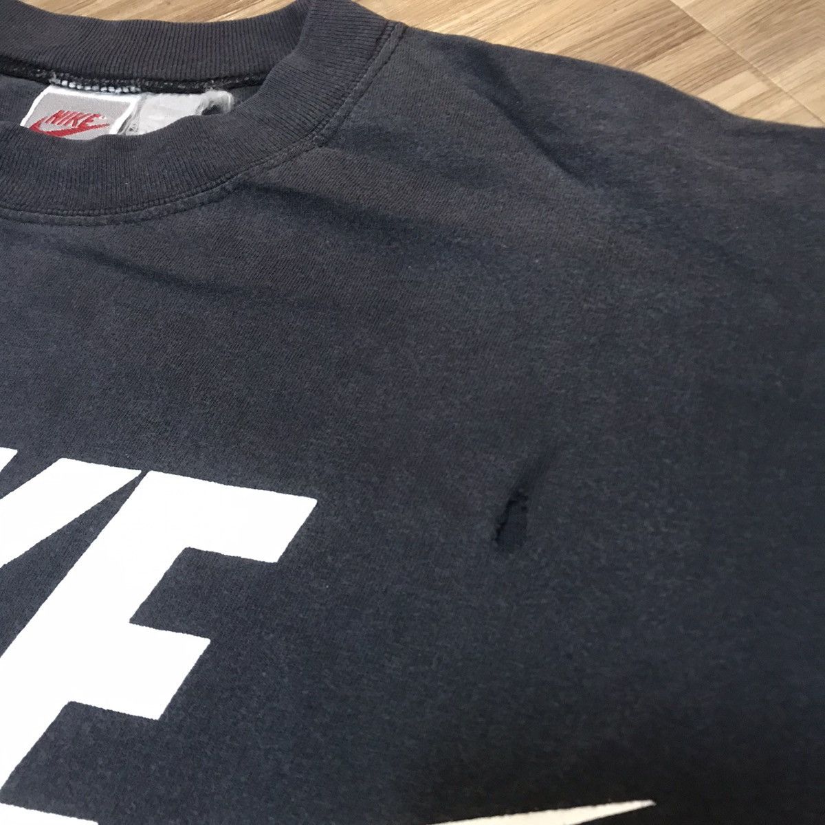 Nike × Vintage VINTAGE NIKE AIR 90s RARE TEE Size US L / EU 52-54 / 3 - 3 Thumbnail