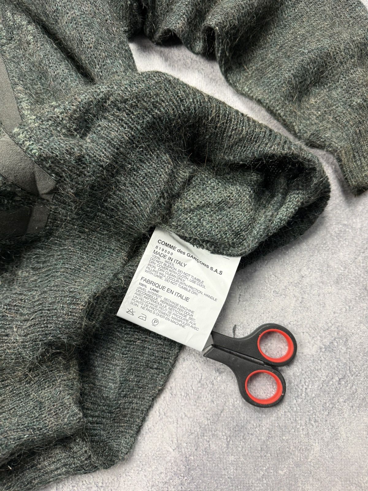 Comme des Garcons SHIRT Comme des Carçons SHIRT Wool Sweater Japanese Brand Size US L / EU 52-54 / 3 - 11 Thumbnail