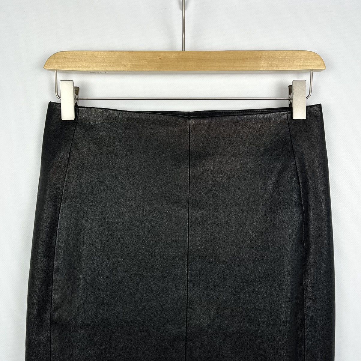 Diane von Furstenberg Ladies Diane Von Fustenberg Avant-Garde Leather Midi Skirt Size 30" / US 8 / IT 44 - 6 Thumbnail