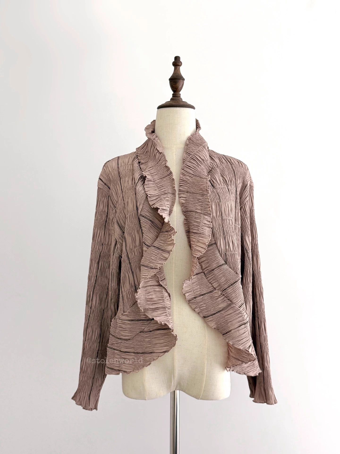 Issey Miyake Issey Miyake 1990 SS soft gray pink lace pleated cardigan Size M / US 6-8 / IT 42-44 - 5 Thumbnail