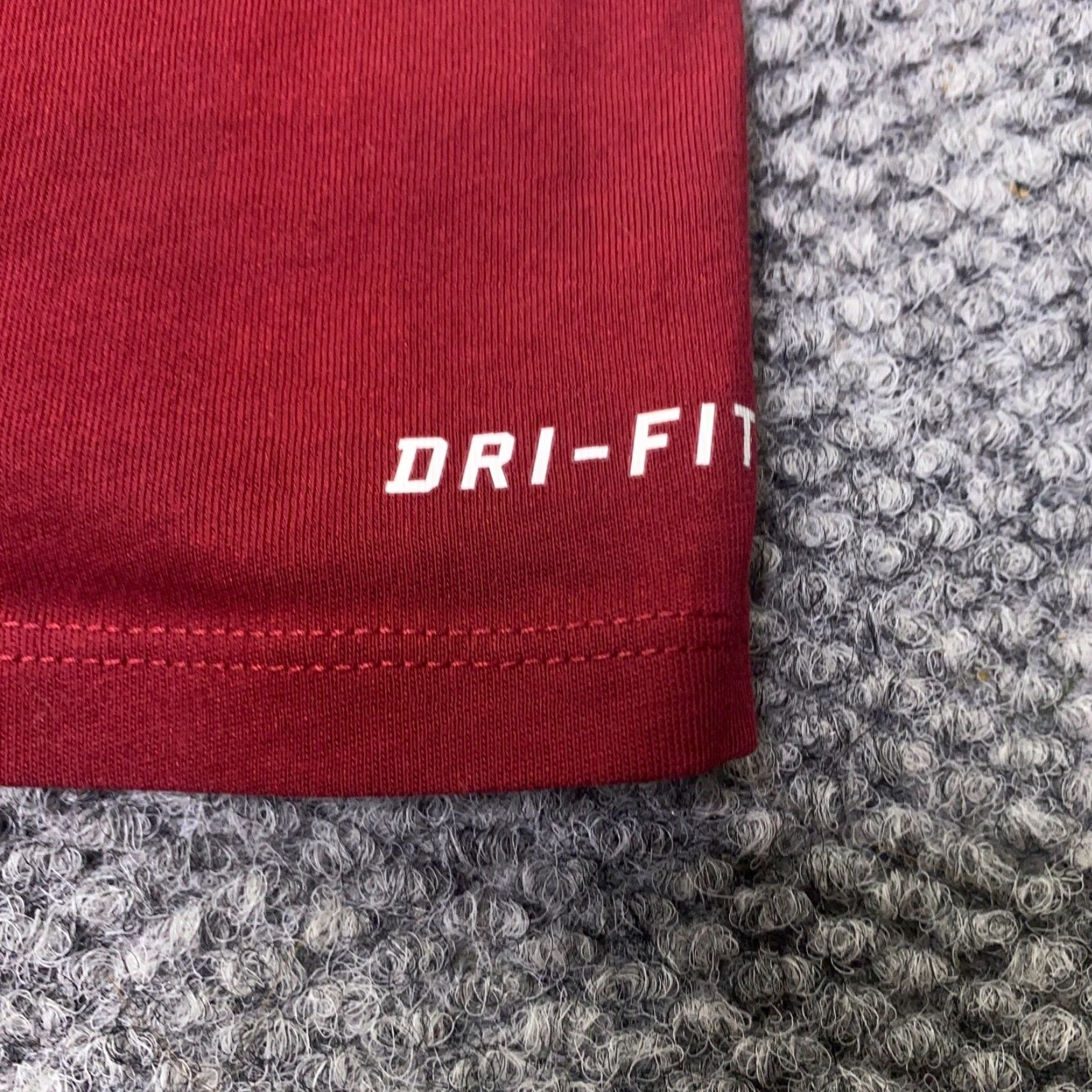 Nike Nike SB Shirt Women L Red Dri-Fit Plaid Pocket Short Sleeve Crew Neck Pullover Cotton Polyester Skateboarding Casual Activewear Size L / US 10 / IT 46 - 6 Thumbnail