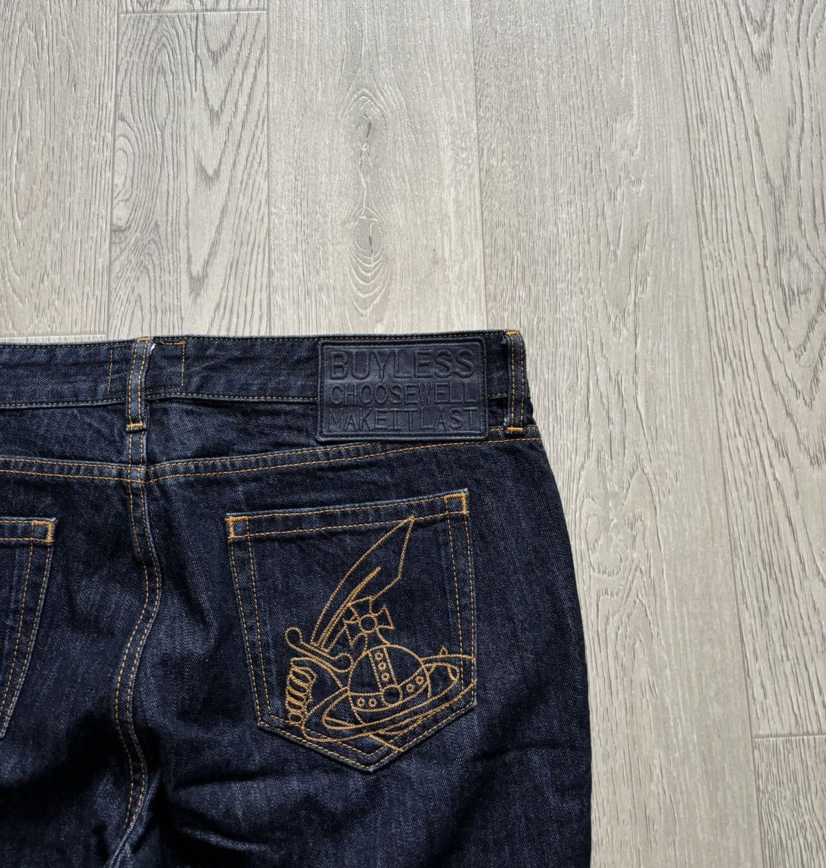 Designer × Vintage × Vivienne Westwood Vintage Vivienne Westwood Slim Jeans Big Logo Size US 32 / EU 48 - 5 Thumbnail
