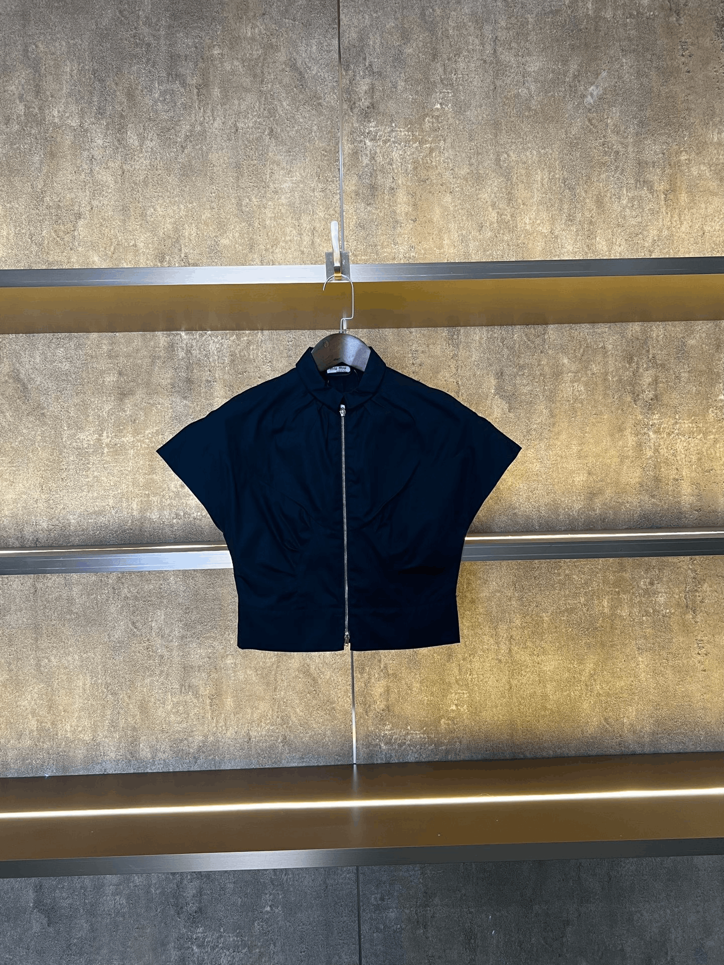 Miu Miu Miumiu Zip Half-Sleeve Top Size S / US 4 / IT 40 - 1 Thumbnail