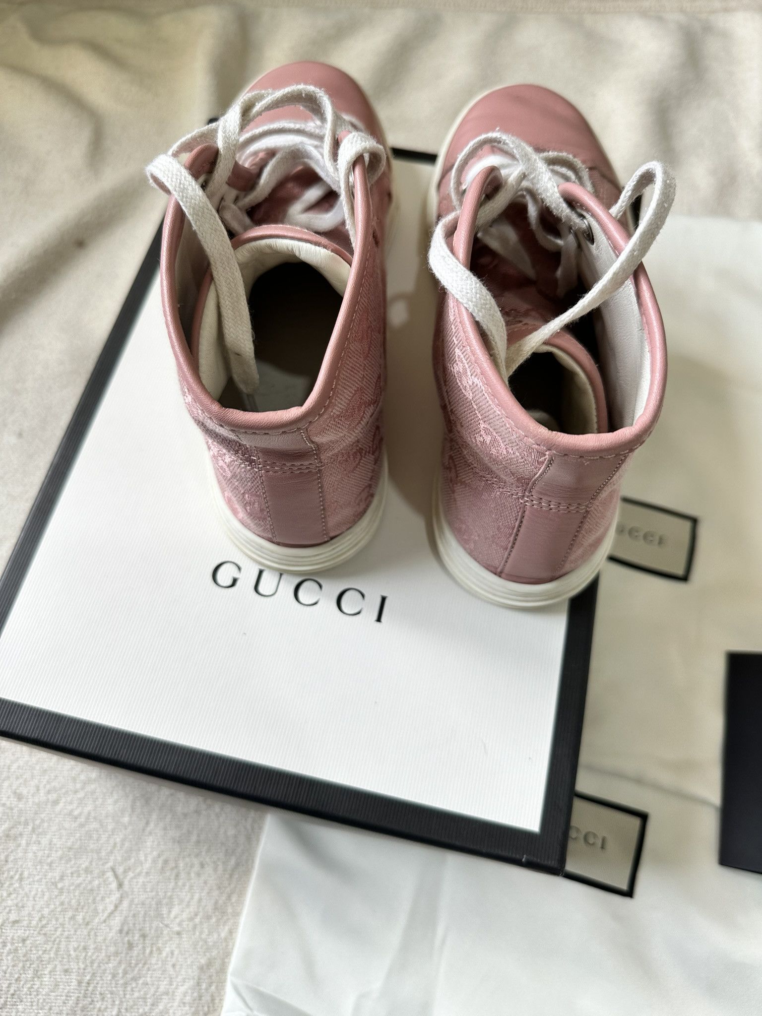 Gucci Gucci High-top Sneakers Pink Canvas and Leather Monogram Size US 6 / IT 36 - 8 Thumbnail